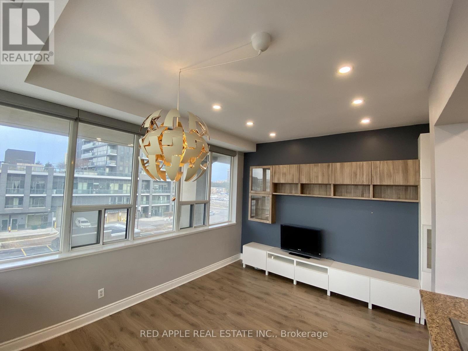 207 - 797 Don Mills Road, Toronto, Ontario  M3C 1V1 - Photo 3 - C12887288