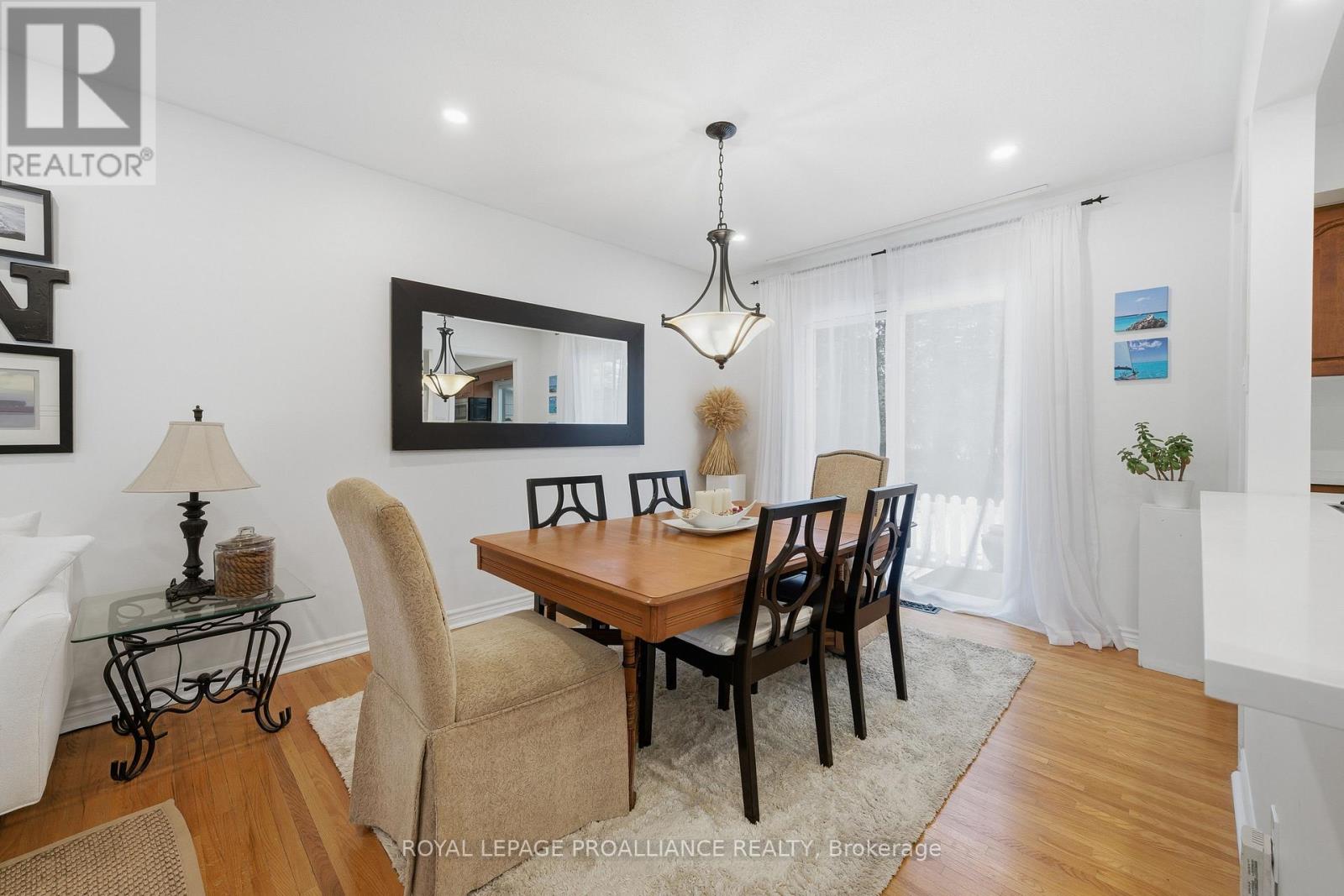 138 Burns Avenue, Quinte West, Ontario  K8R 1G3 - Photo 10 - X12867642