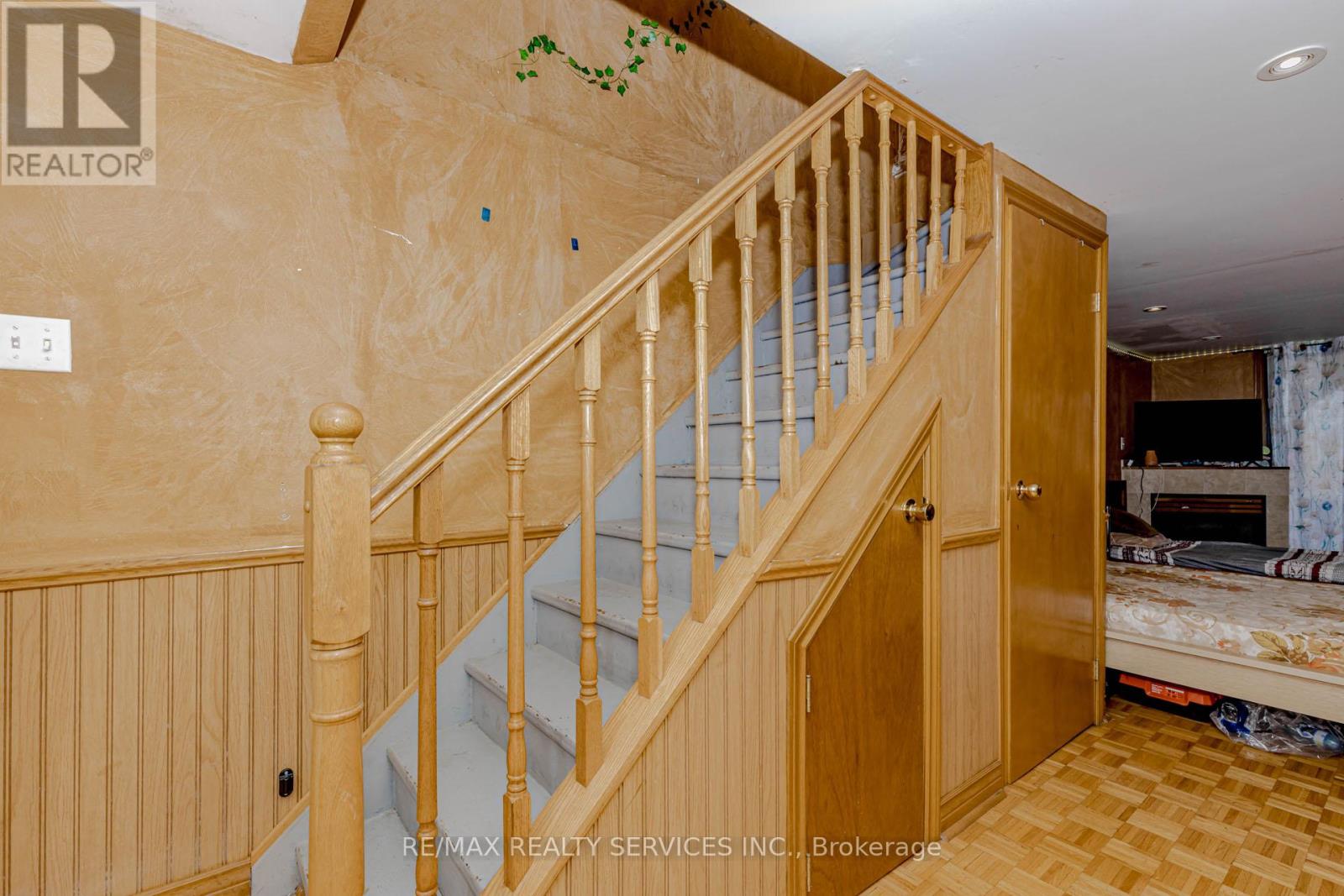 130 Cutters Crescent, Brampton, Ontario  L6Y 4J8 - Photo 37 - W12936696