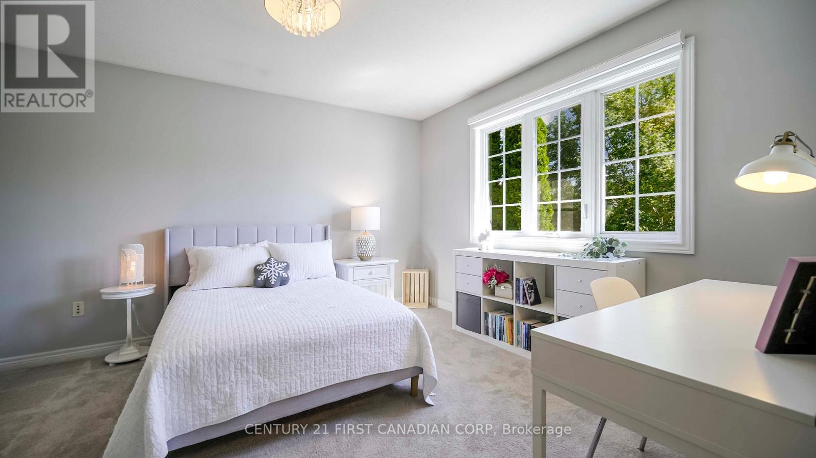 327 Richmeadow Road, London North, Ontario  N6H 5T2 - Photo 18 - X12690978