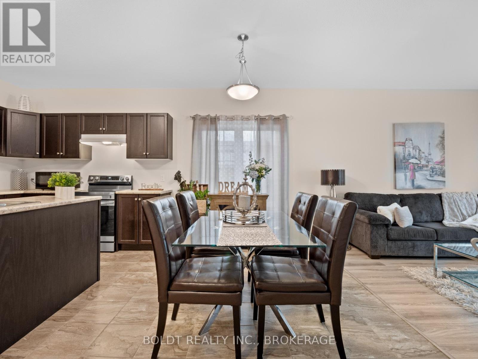 412 Hummel Crescent, Fort Erie, Ontario  L2A 0E8 - Photo 12 - X12934132