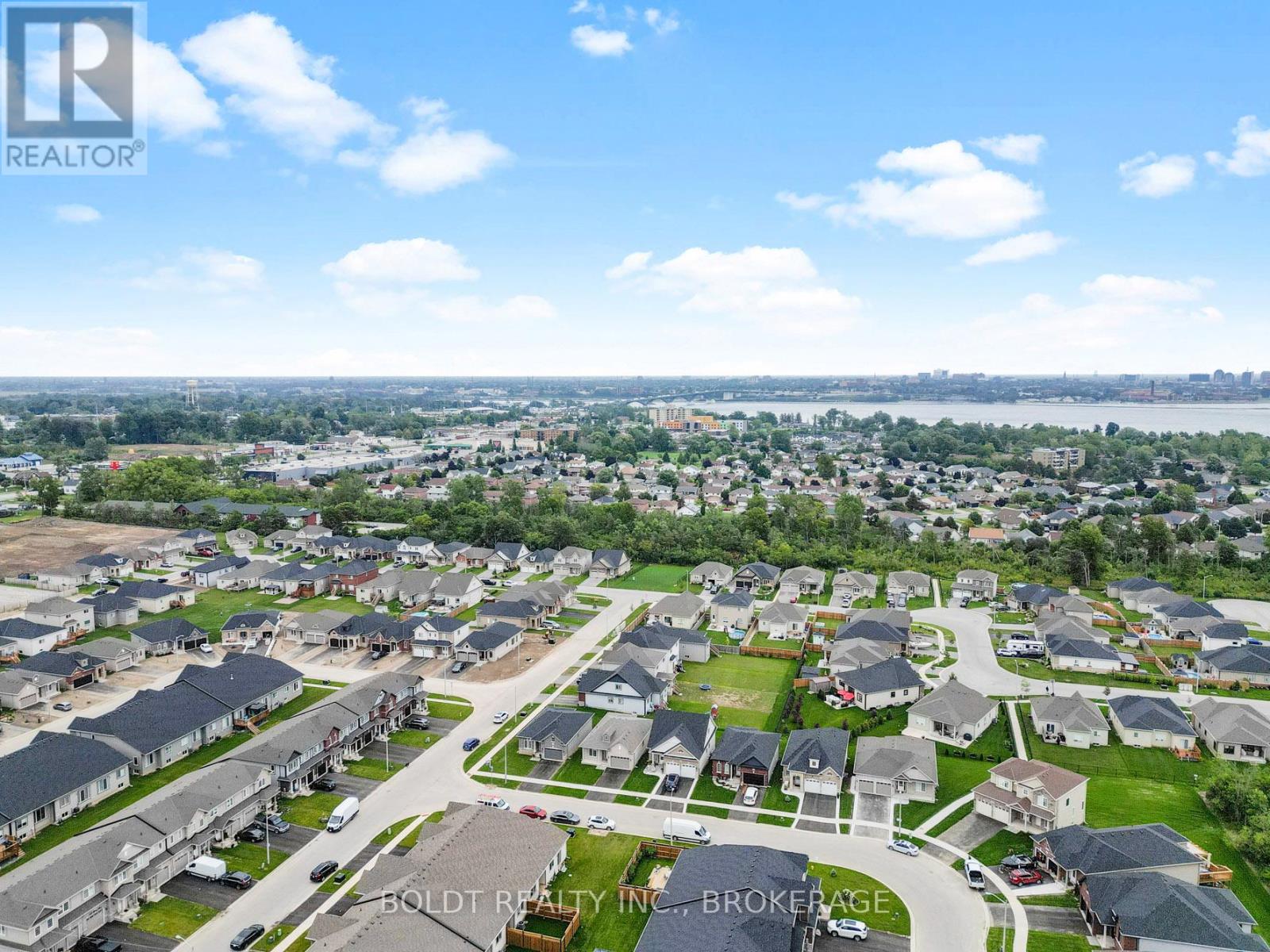 412 Hummel Crescent, Fort Erie, Ontario  L2A 0E8 - Photo 30 - X12934132