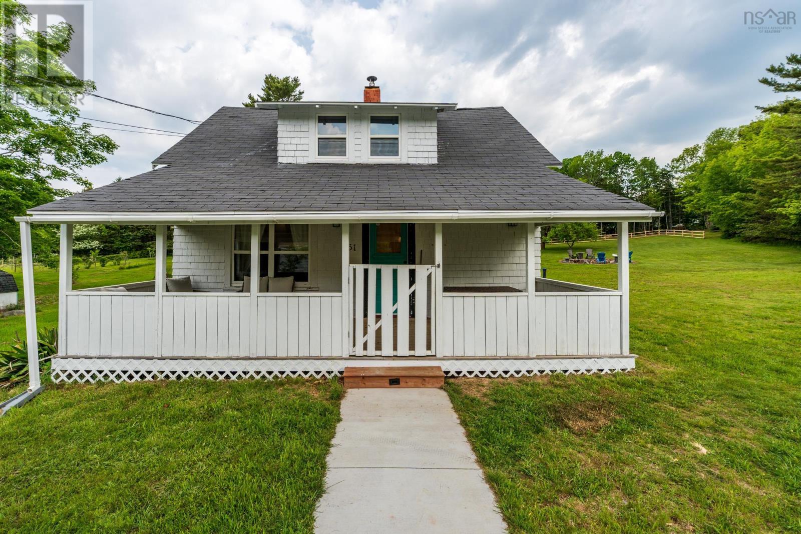 51 Shawmut Avenue, Clementsport, Nova Scotia