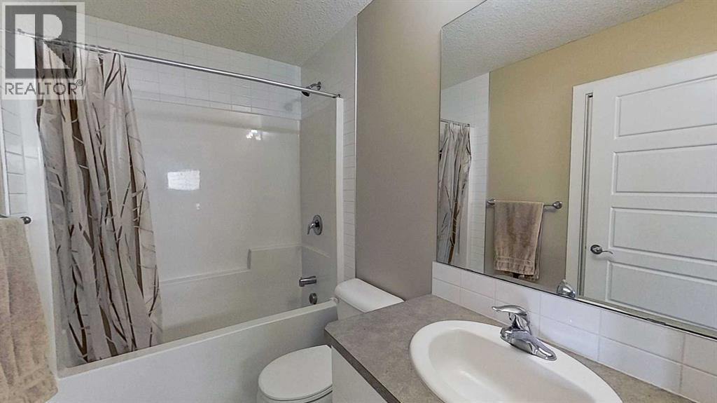 109 Heartland Boulevard, Cochrane, Alberta  T4C 2R1 - Photo 15 - A2292507