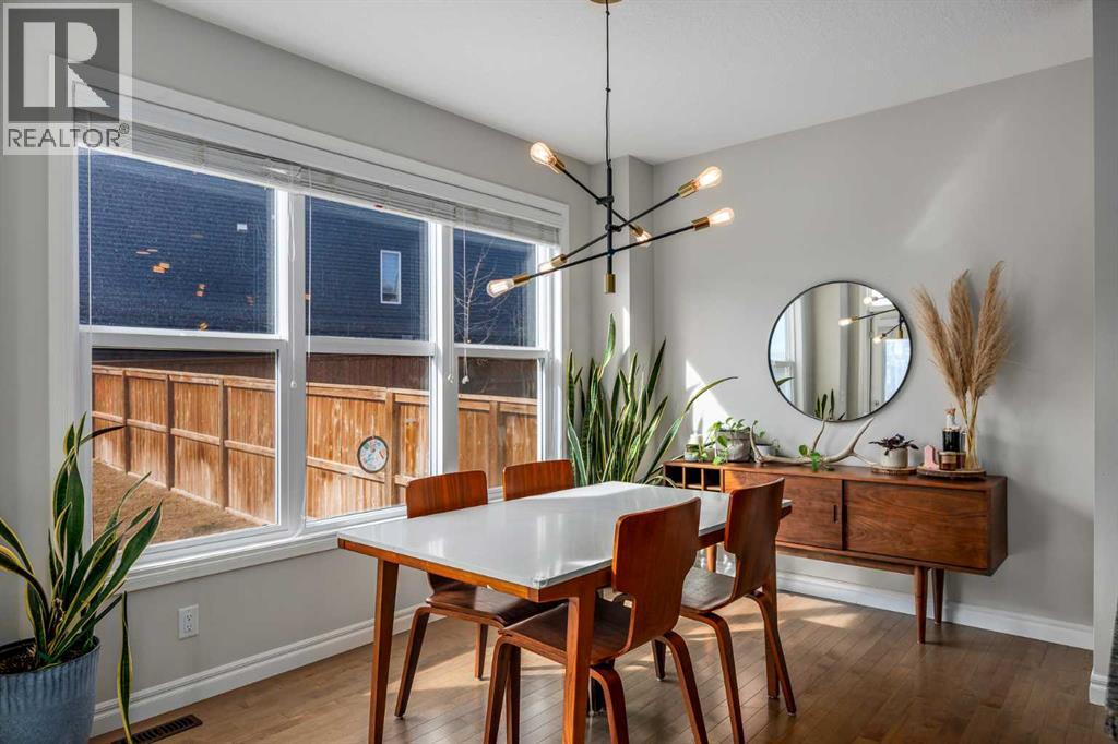 192 Nolanhurst Heights Nw, Calgary, Alberta  T3R 1S6 - Photo 3 - A2292995