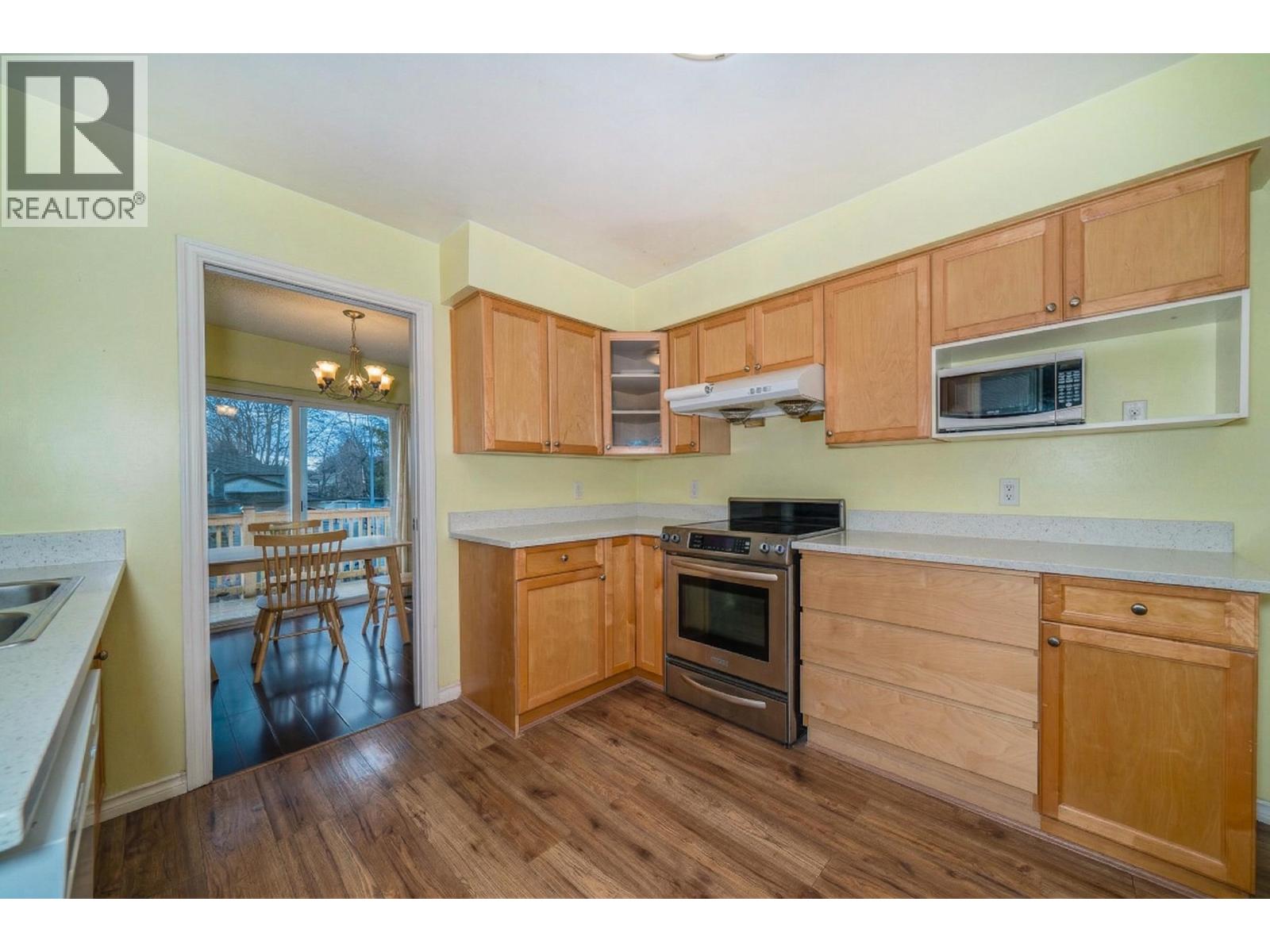 4831 Foxglove Crescent, Richmond, British Columbia  V7C 2K4 - Photo 11 - R3102755