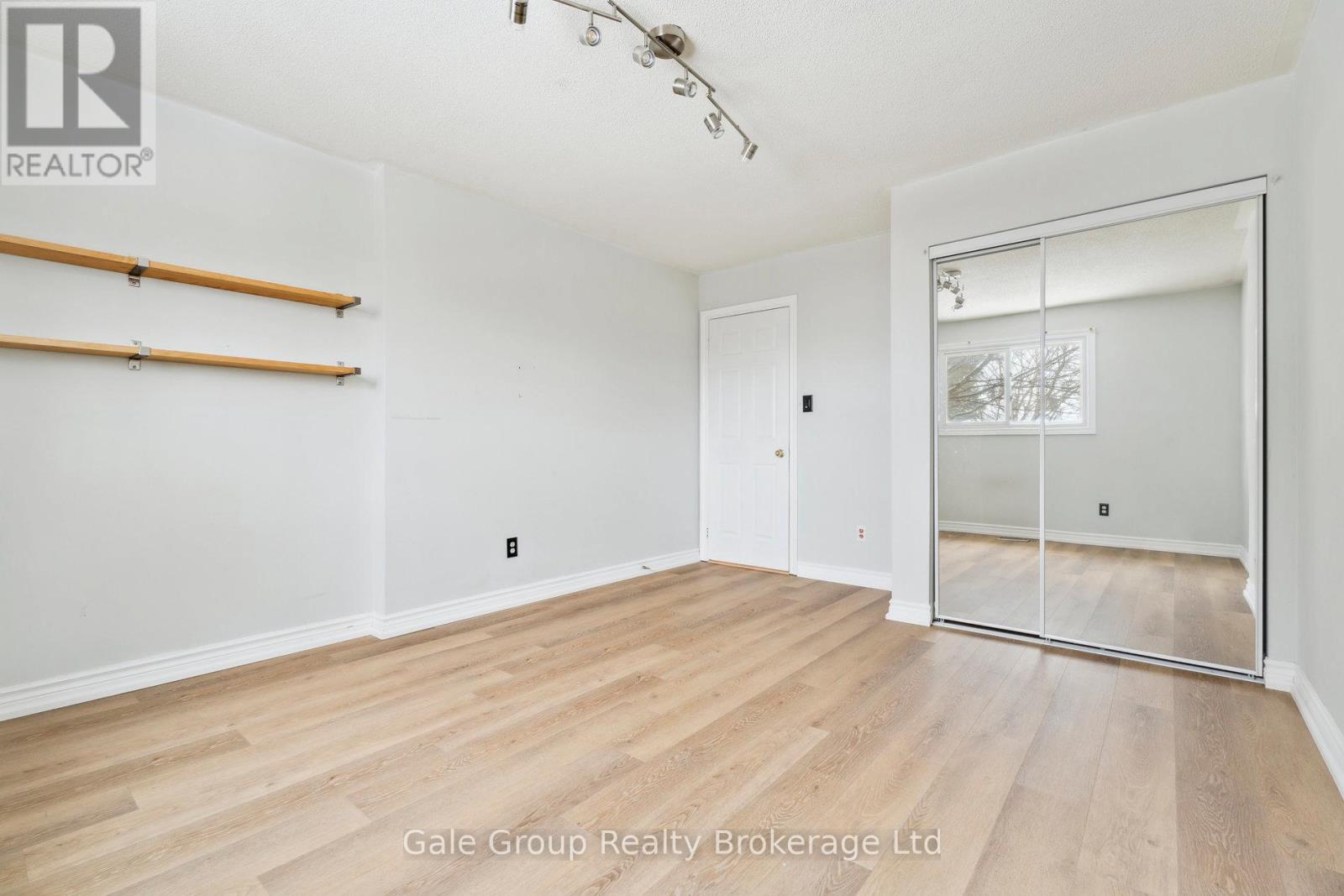 78 James Street, Barrie (Ardagh), Ontario  L4N 6Y2 - Photo 31 - S12937122