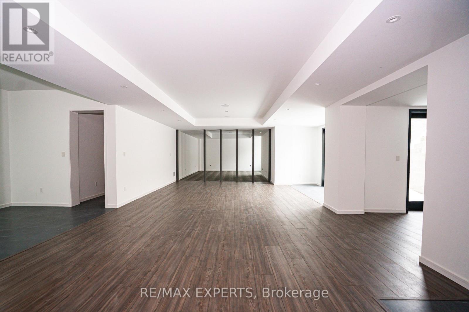 130 Dale Crescent, Bradford West Gwillimbury, Ontario  L0L 1L0 - Photo 38 - N12867548