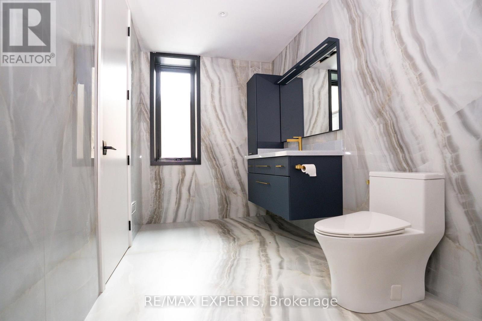 130 Dale Crescent, Bradford West Gwillimbury, Ontario  L0L 1L0 - Photo 43 - N12867548