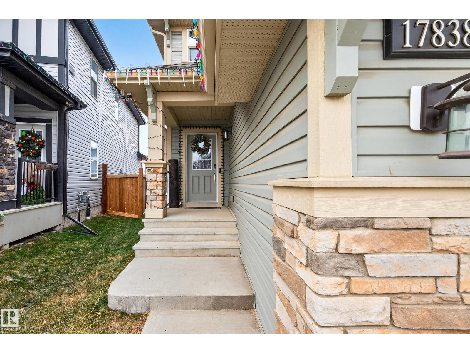 17838 60a St Nw, Edmonton, Alberta  T5Y 3T2 - Photo 3 - E4473813