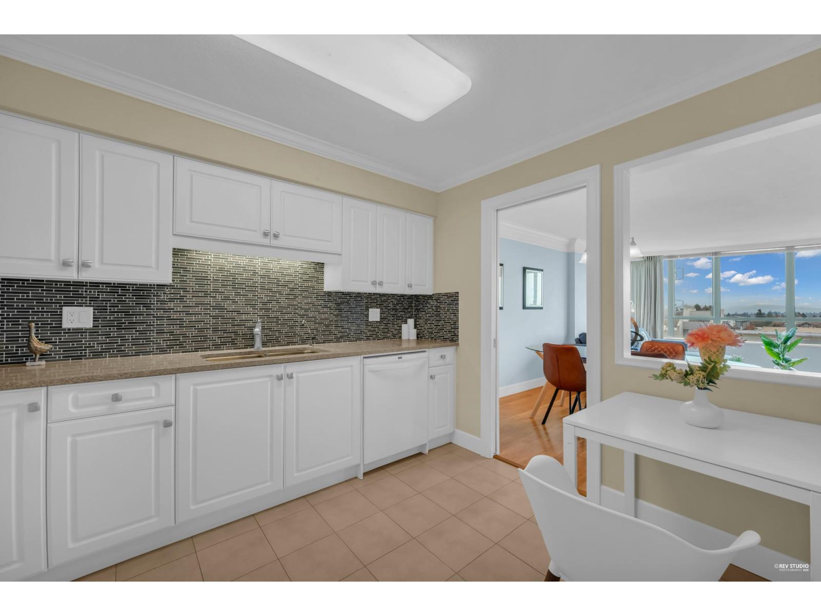 1003 15038 101 Avenue, Surrey, British Columbia  V3R 0N2 - Photo 15 - R3104964