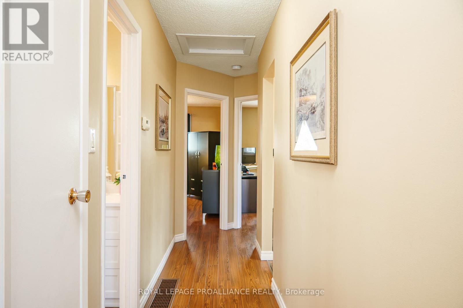 679 Mackechnie Crescent, Cobourg, Ontario  K9A 4Y1 - Photo 17 - X12937152