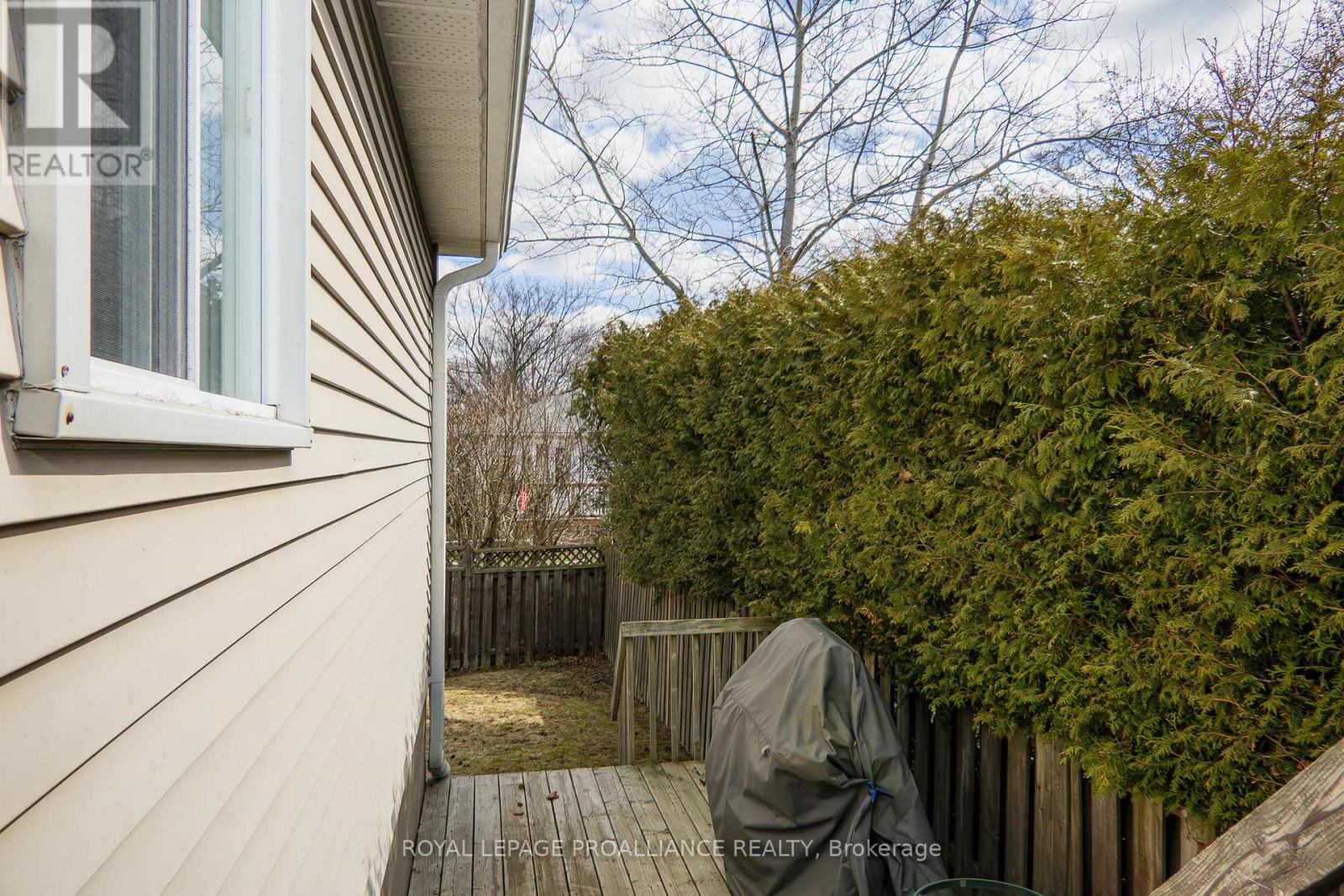 679 Mackechnie Crescent, Cobourg, Ontario  K9A 4Y1 - Photo 33 - X12937152