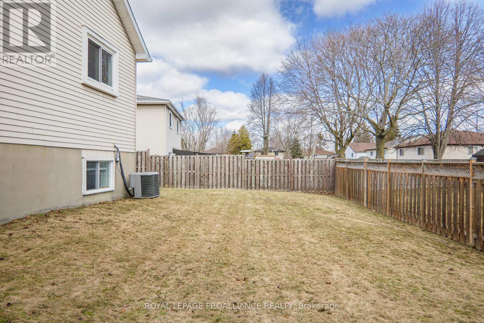 679 Mackechnie Crescent, Cobourg, Ontario  K9A 4Y1 - Photo 35 - X12937152