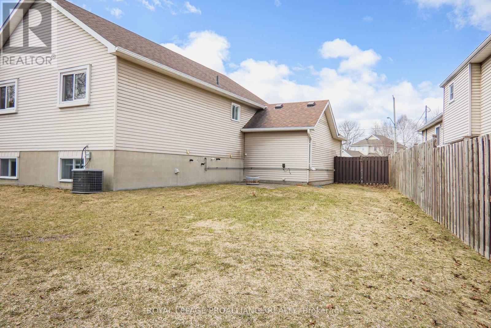 679 Mackechnie Crescent, Cobourg, Ontario  K9A 4Y1 - Photo 37 - X12937152