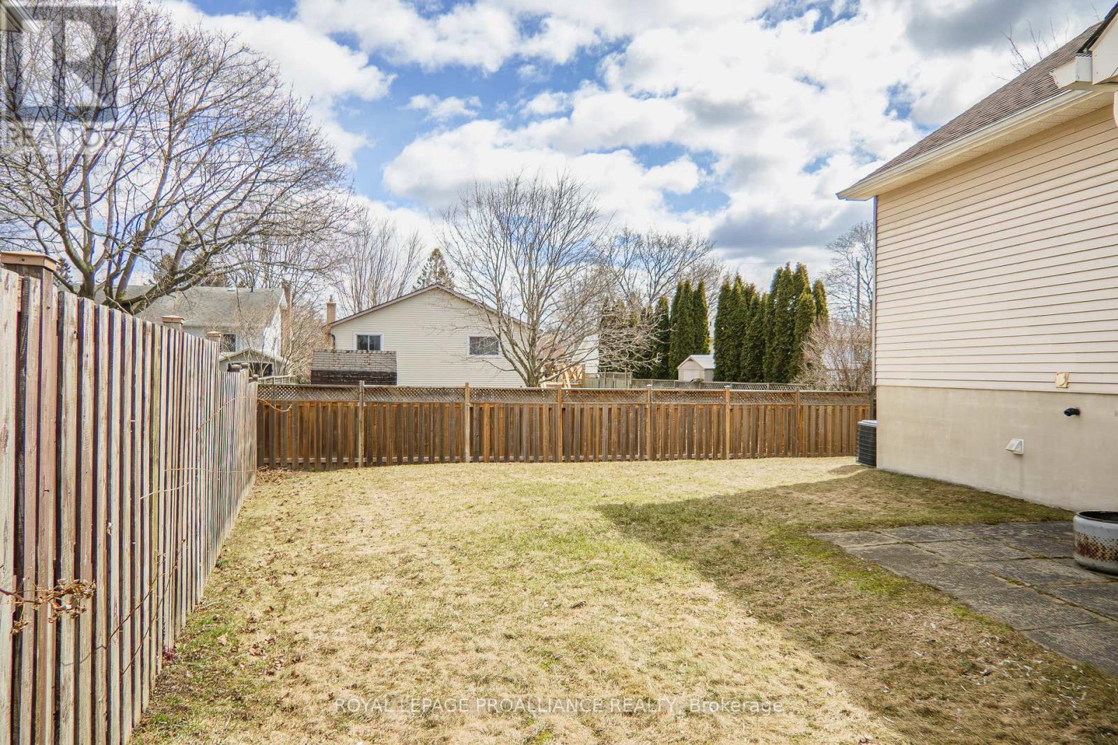 679 Mackechnie Crescent, Cobourg, Ontario  K9A 4Y1 - Photo 38 - X12937152