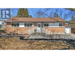 5 FERNDALE AVENUE, Peterborough, Ontario