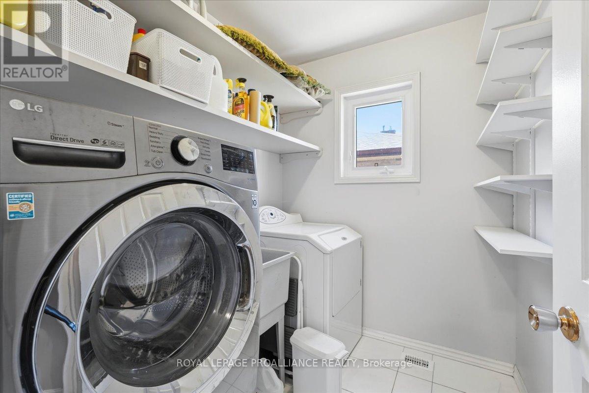 276 College Street W, Belleville, Ontario  K8P 4X6 - Photo 20 - X12937220