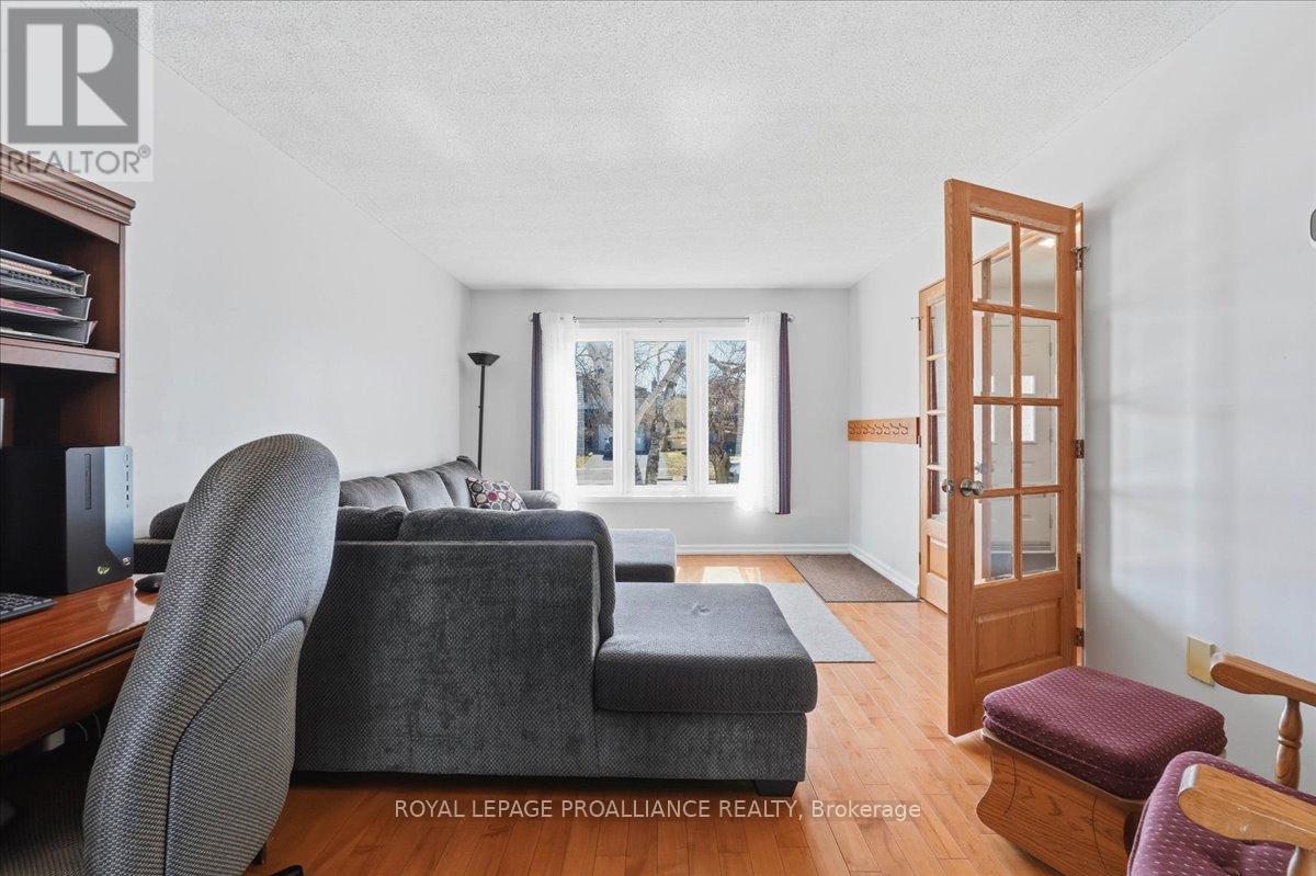 276 College Street W, Belleville, Ontario  K8P 4X6 - Photo 8 - X12937220