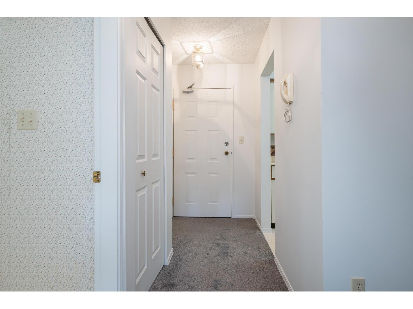 208 32885 George Ferguson Way, Abbotsford, British Columbia  V2Z 1A5 - Photo 32 - R3104231