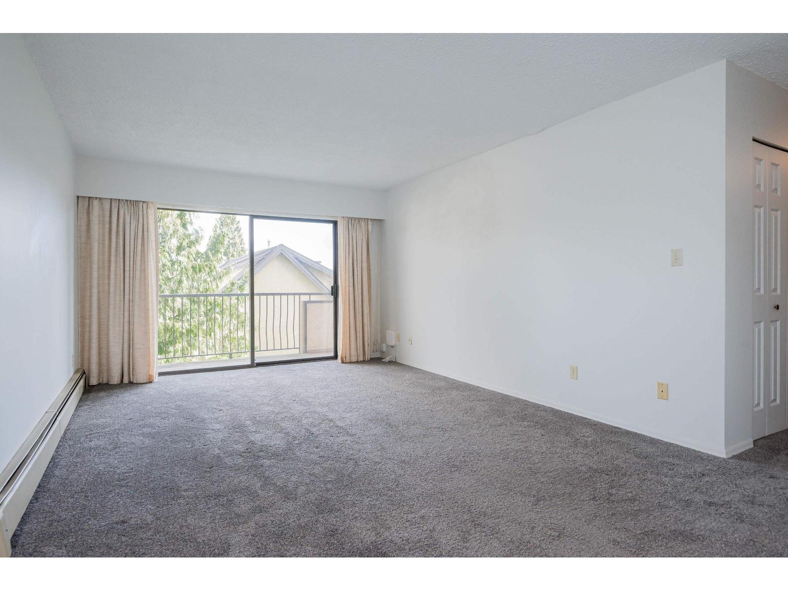 208 32885 George Ferguson Way, Abbotsford, British Columbia  V2Z 1A5 - Photo 6 - R3104231