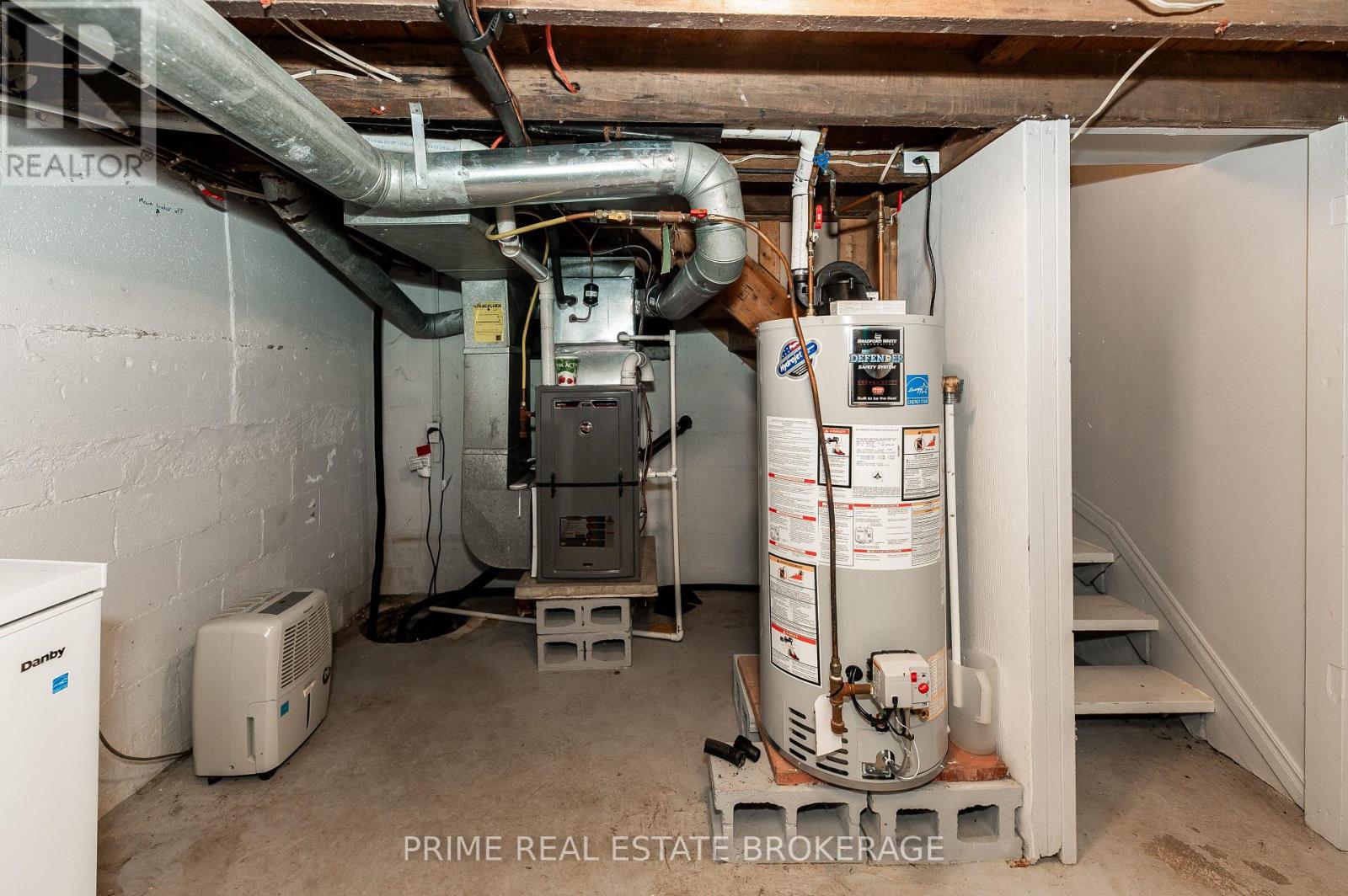 139 Main Street, West Elgin, Ontario  N0L 2P0 - Photo 24 - X12937068