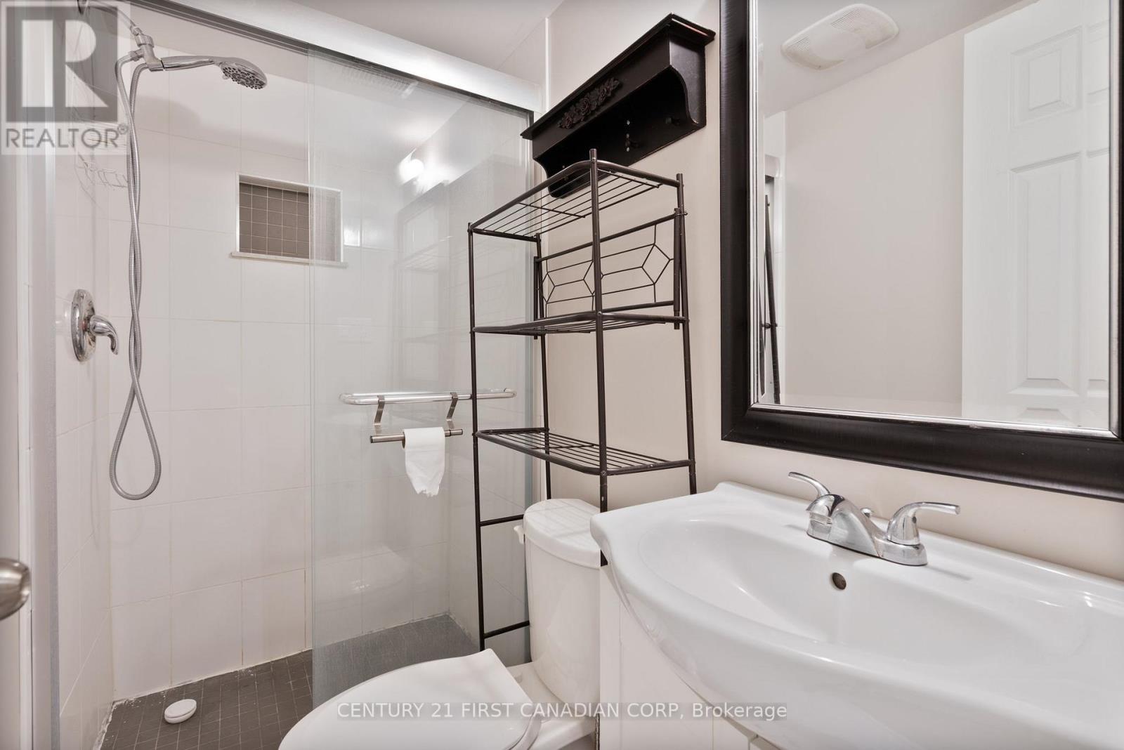 321 Spruce Street, London East, Ontario  N5W 4N2 - Photo 33 - X12937226