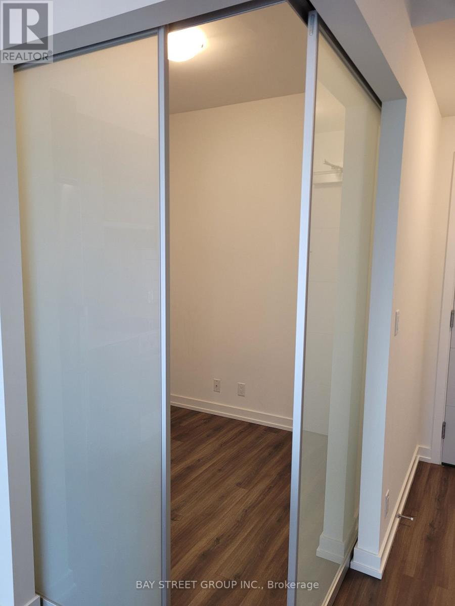 2309 - 203 College Street, Toronto, Ontario  M5T 0C8 - Photo 8 - C12937072