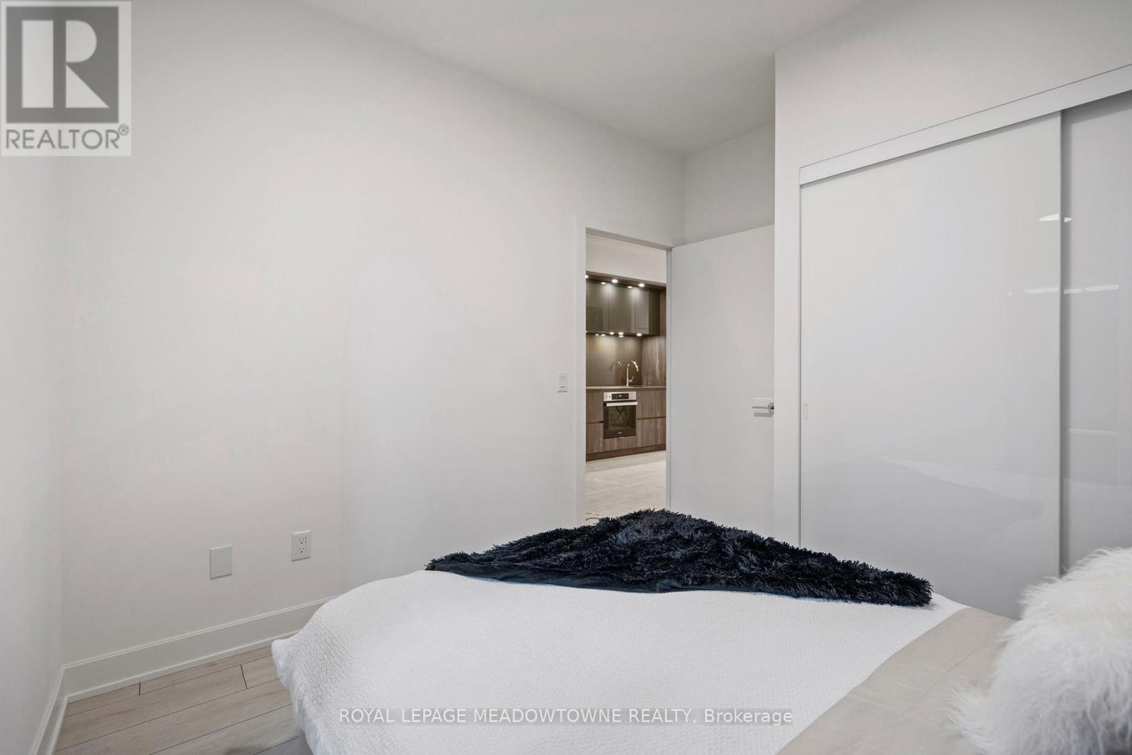 813 - 15 Mercer Street, Toronto, Ontario  M5V 1H2 - Photo 17 - C12937098