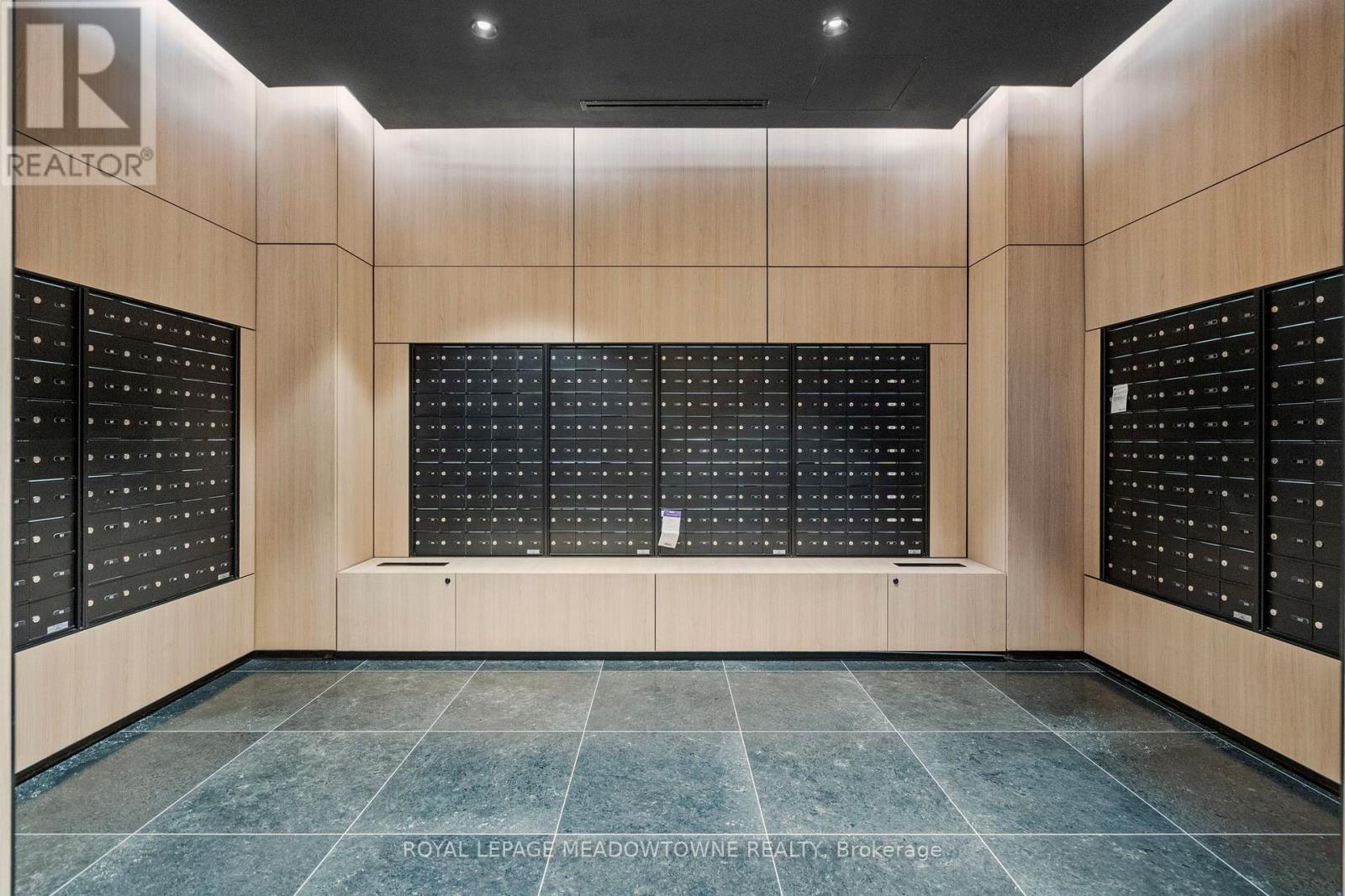 813 - 15 Mercer Street, Toronto, Ontario  M5V 1H2 - Photo 29 - C12937098