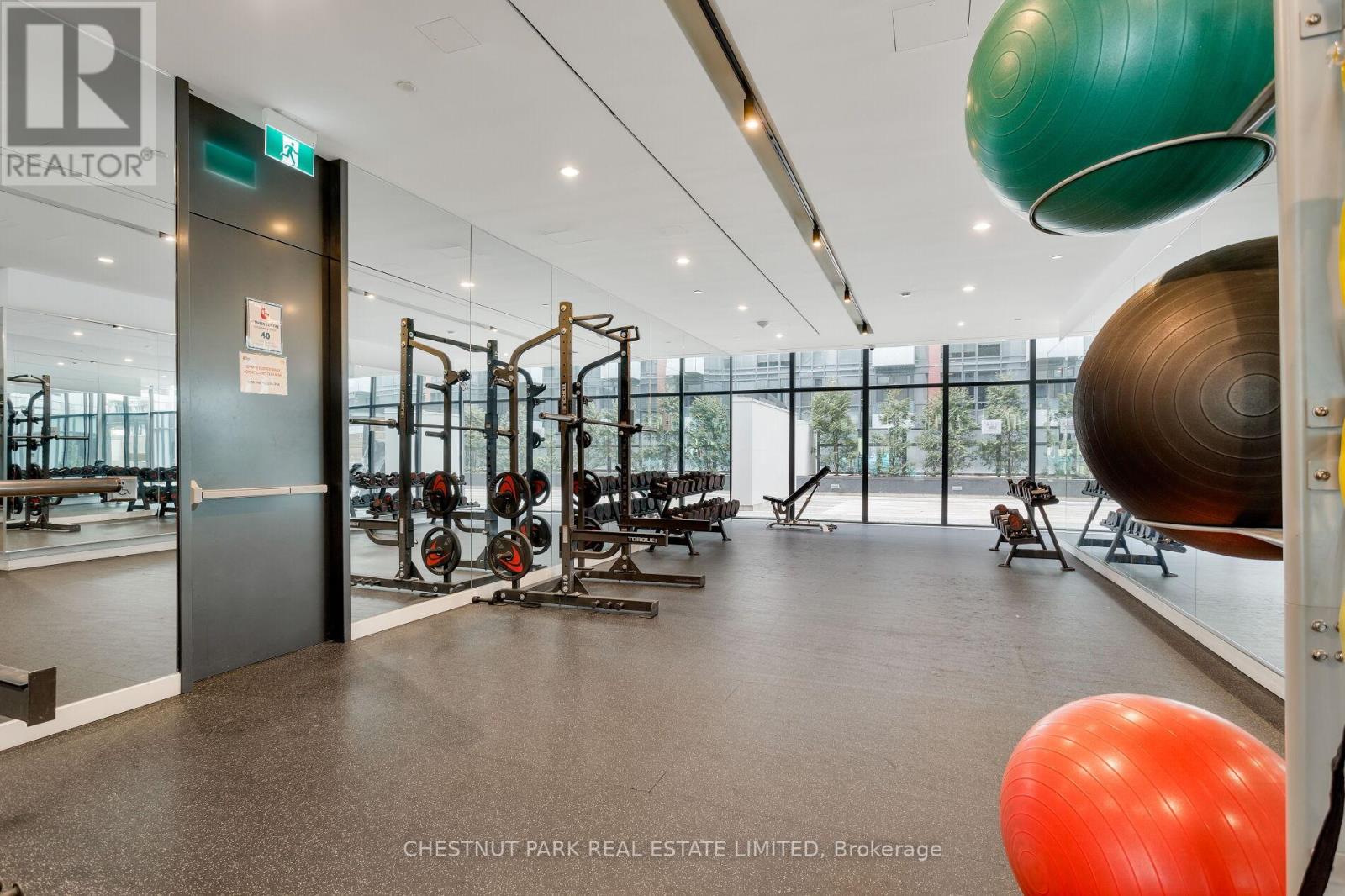 721e - 576 Front Street W, Toronto, Ontario  M5V 1C1 - Photo 24 - C12937106