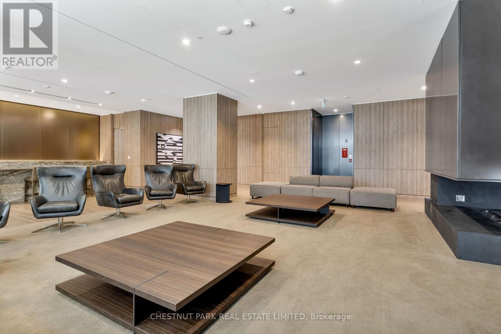 721e - 576 Front Street W, Toronto, Ontario  M5V 1C1 - Photo 29 - C12937106