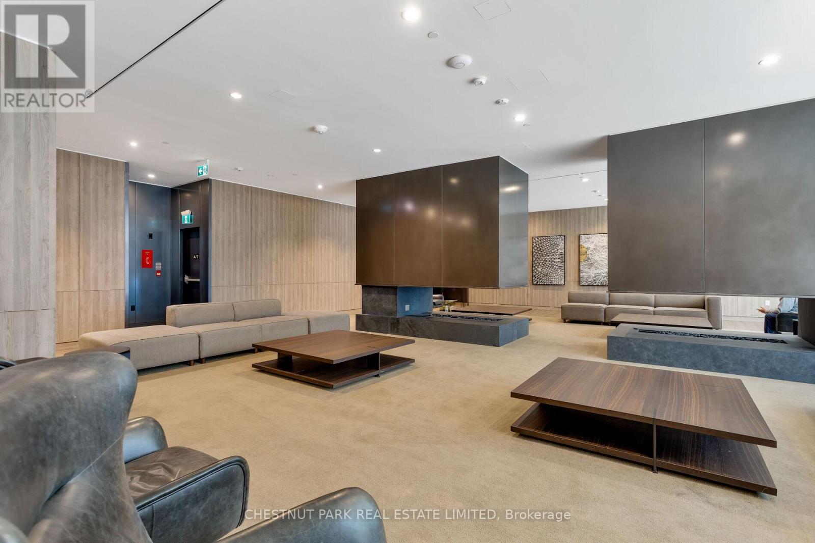 721e - 576 Front Street W, Toronto, Ontario  M5V 1C1 - Photo 31 - C12937106