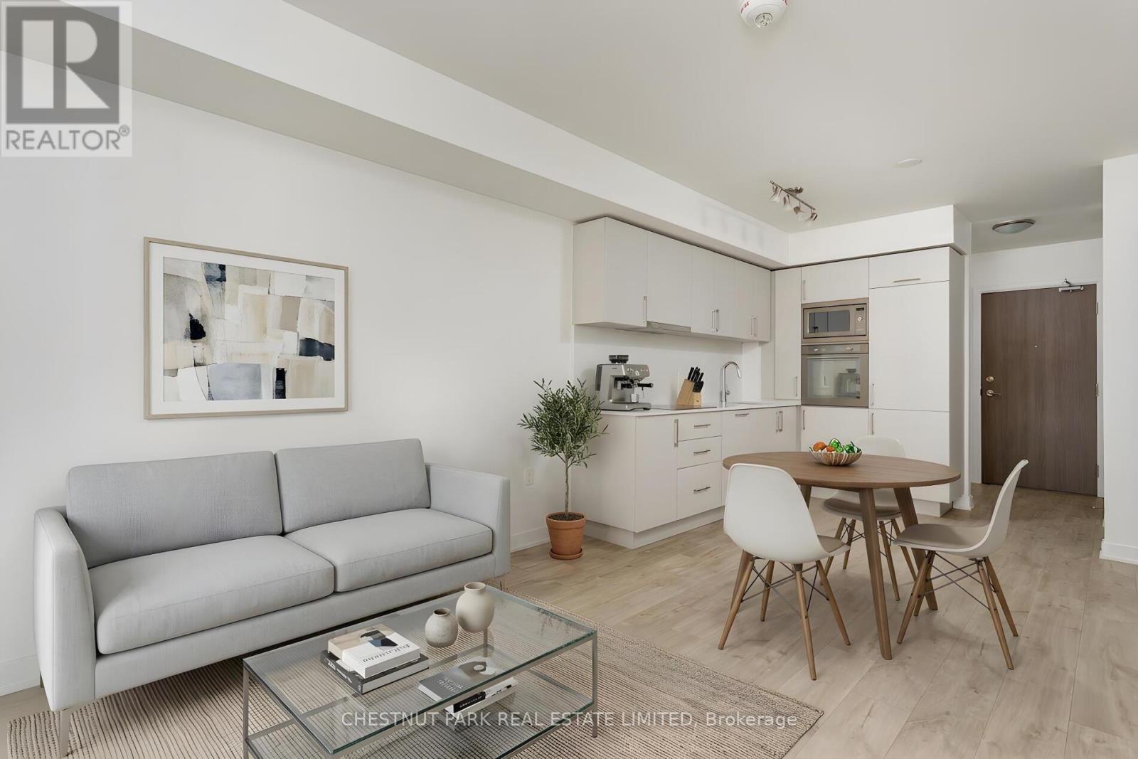 721e - 576 Front Street W, Toronto, Ontario  M5V 1C1 - Photo 4 - C12937132