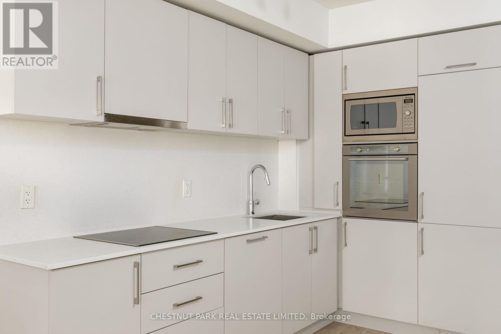 721e - 576 Front Street W, Toronto, Ontario  M5V 1C1 - Photo 8 - C12937132