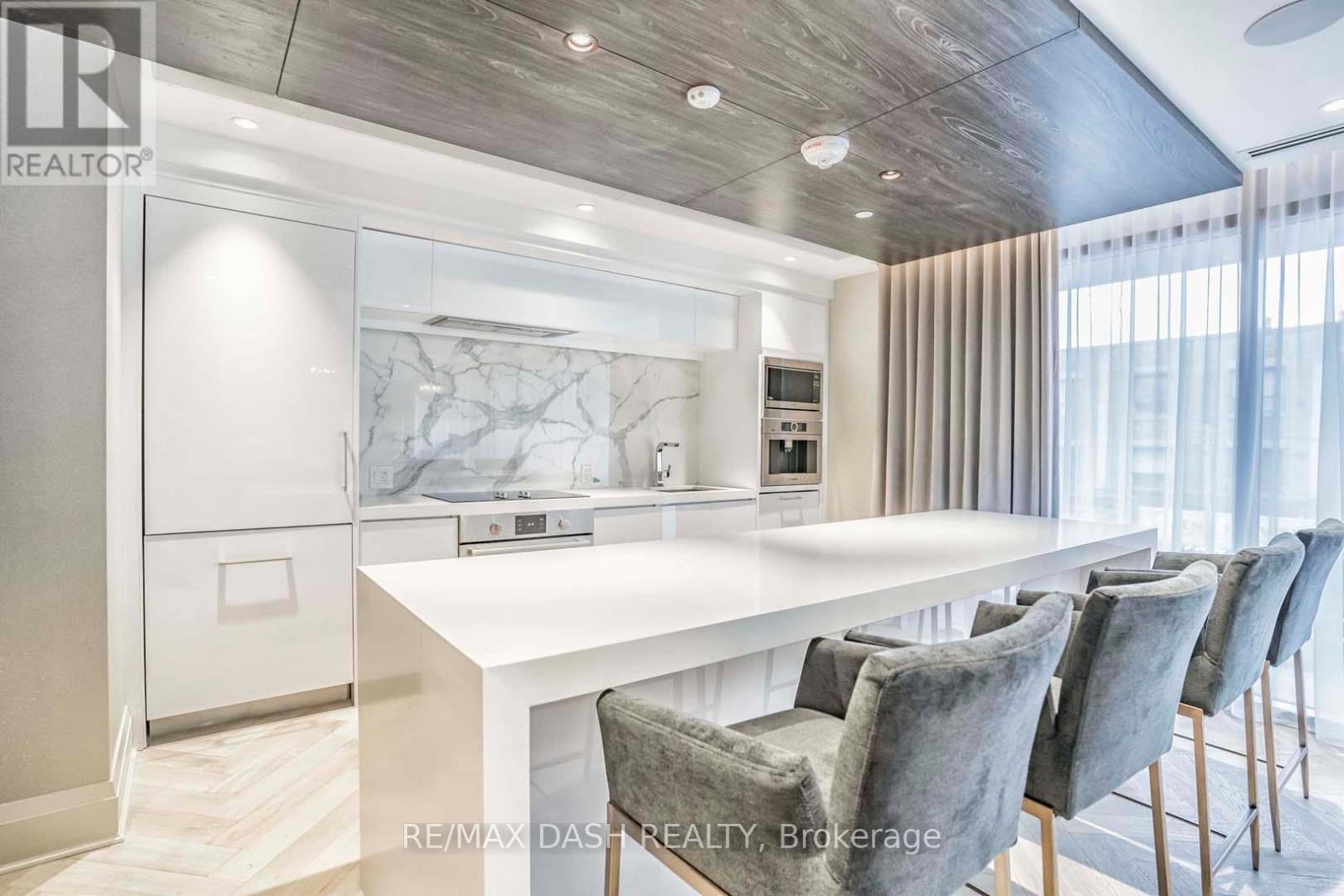 205 - 151 Avenue Road, Toronto, Ontario  M5R 2H7 - Photo 29 - C12937162