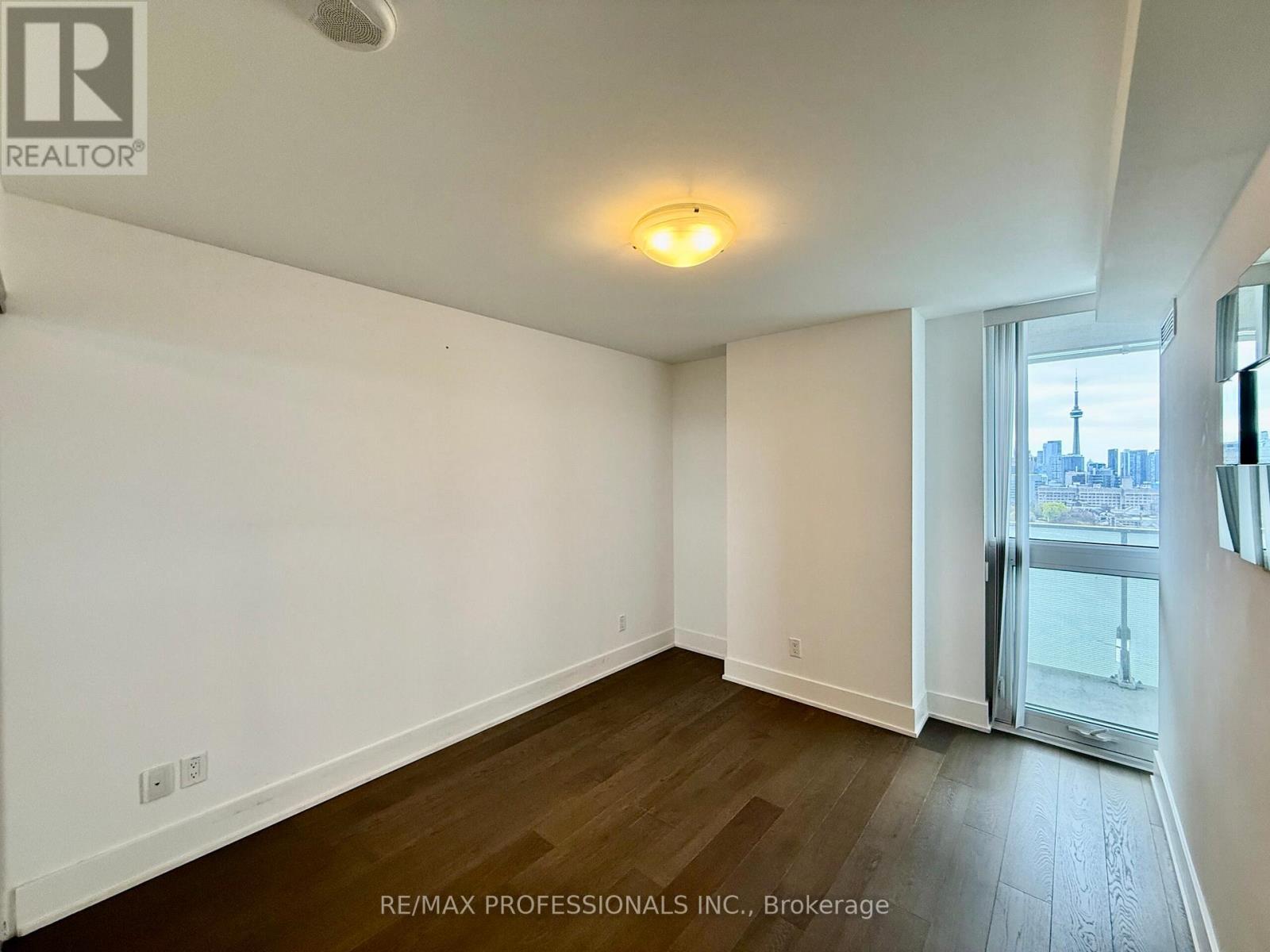 1604 - 200 Bloor Street W, Toronto, Ontario  M5S 1T8 - Photo 16 - C12937210