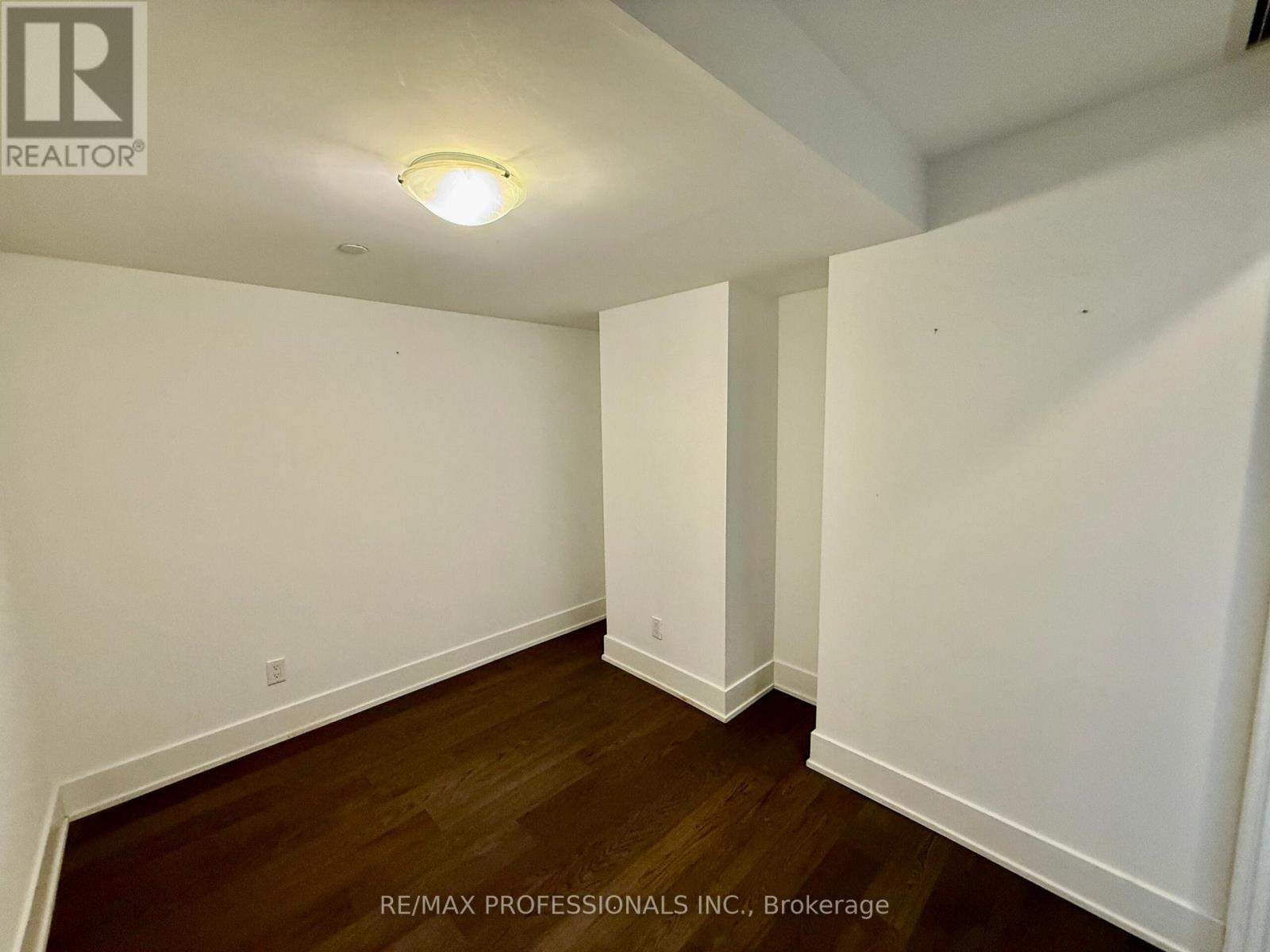 1604 - 200 Bloor Street W, Toronto, Ontario  M5S 1T8 - Photo 19 - C12937210