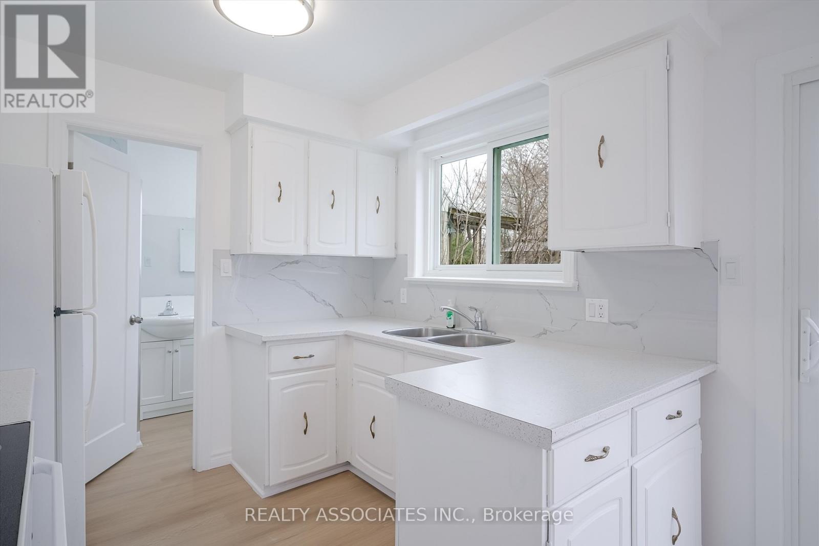 358 Lawson Road, Toronto, Ontario  M1C 2J9 - Photo 15 - E12691352