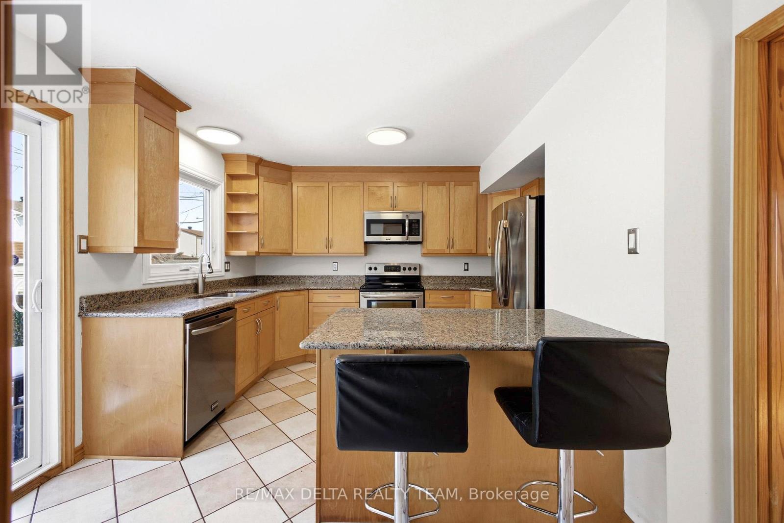 609 Wilkie Drive, Ottawa, Ontario  K4A 1P9 - Photo 10 - X12937194