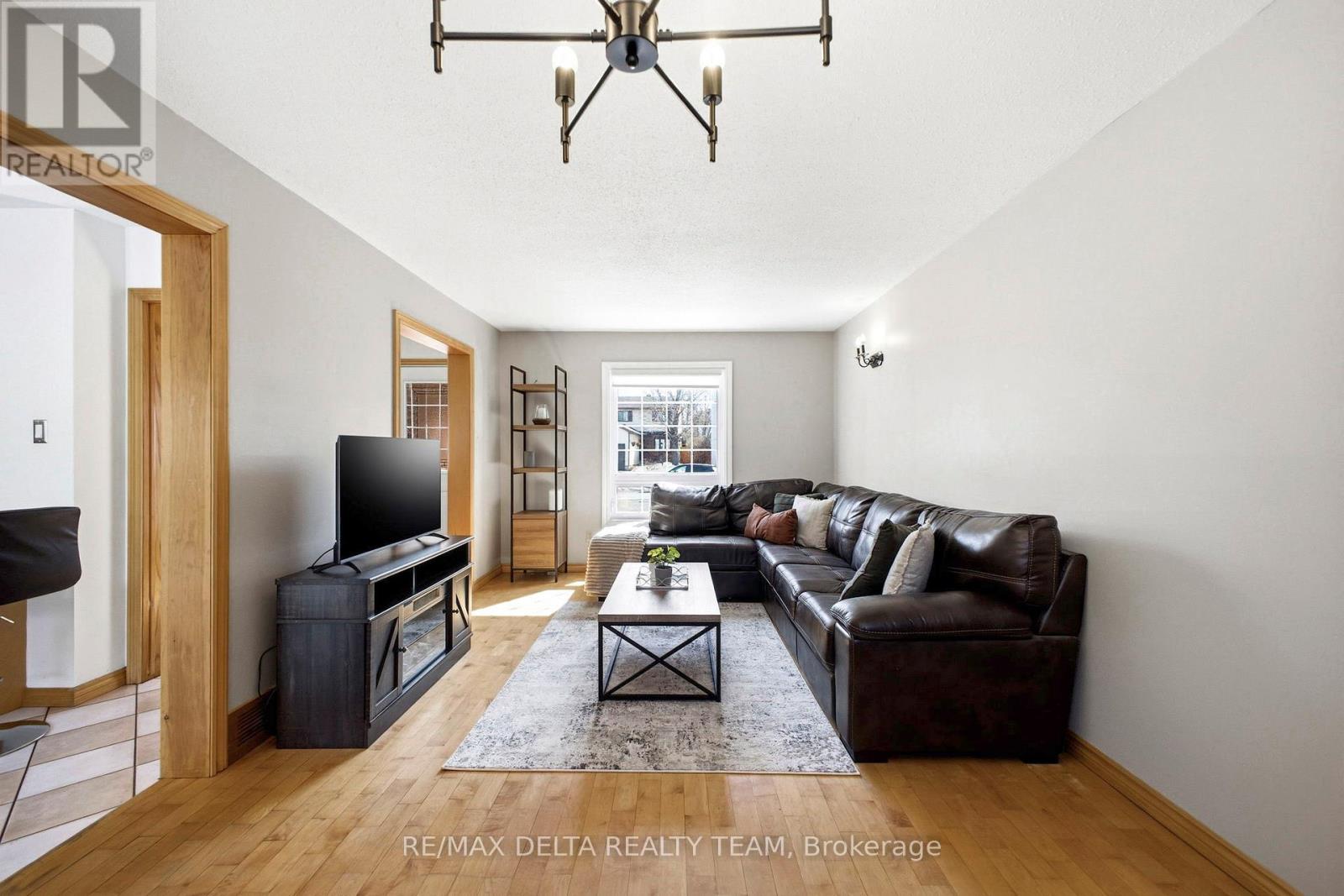 609 Wilkie Drive, Ottawa, Ontario  K4A 1P9 - Photo 11 - X12937194