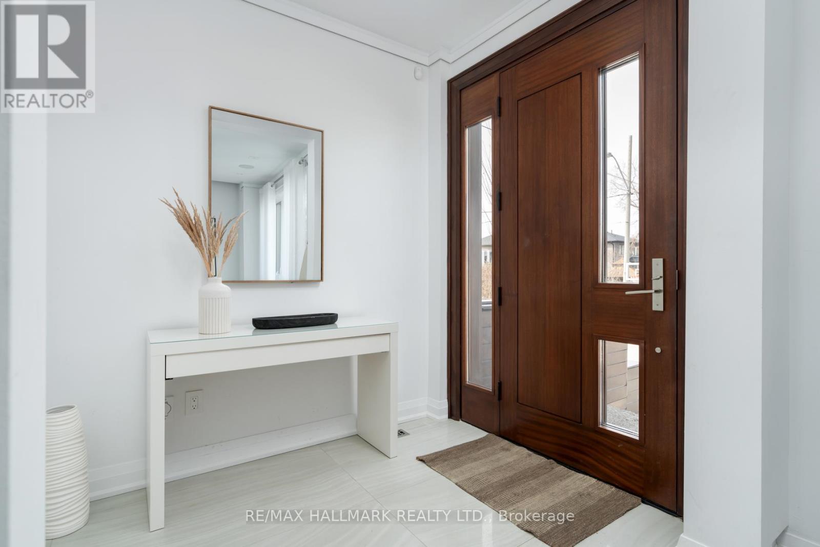 3 Judith Drive, Toronto, Ontario  M4J 2R8 - Photo 4 - E12937166