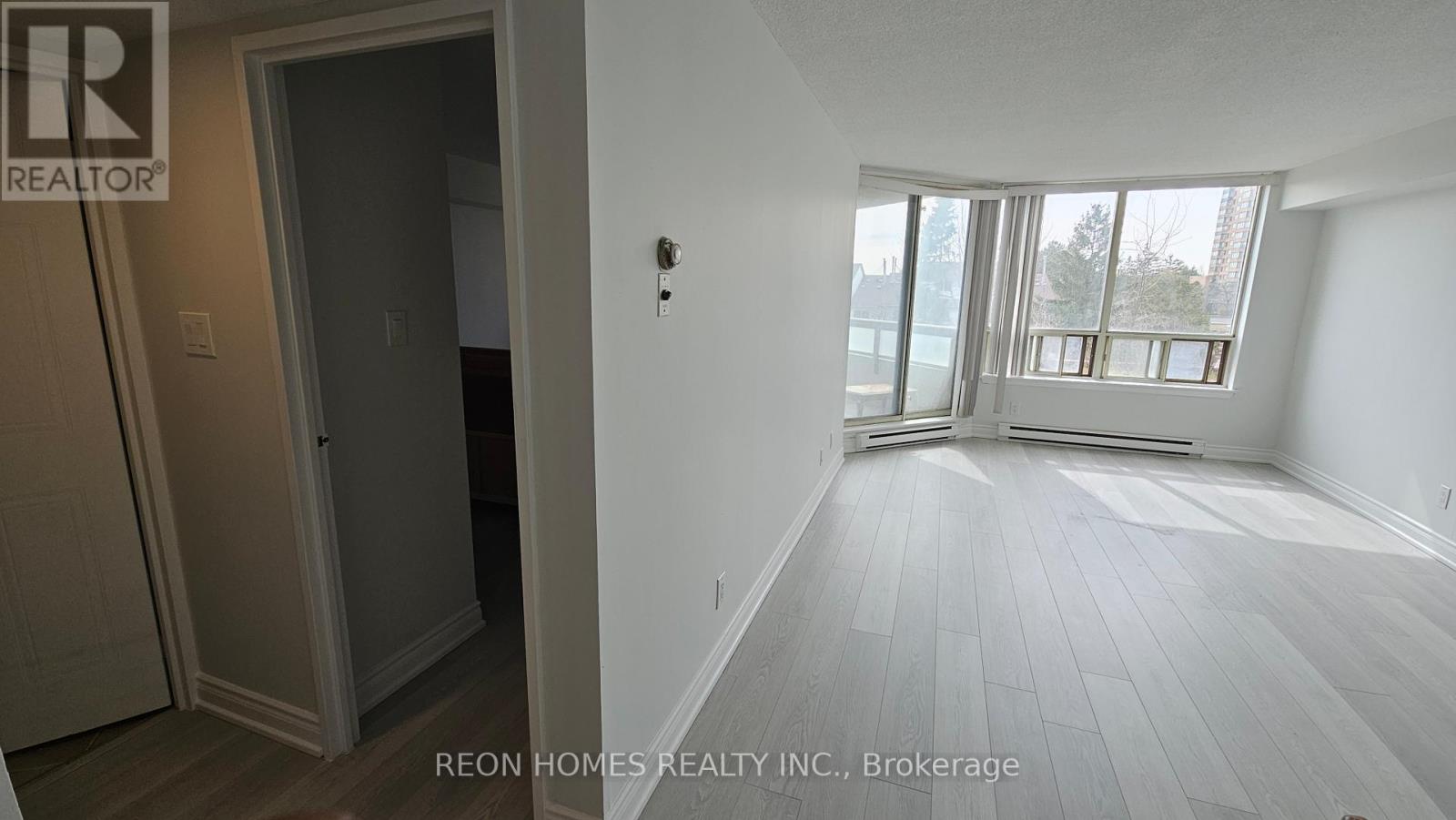 212 - 150 Alton Towers Circle, Toronto (Milliken), Ontario  M1V 4X7 - Photo 19 - E12937188