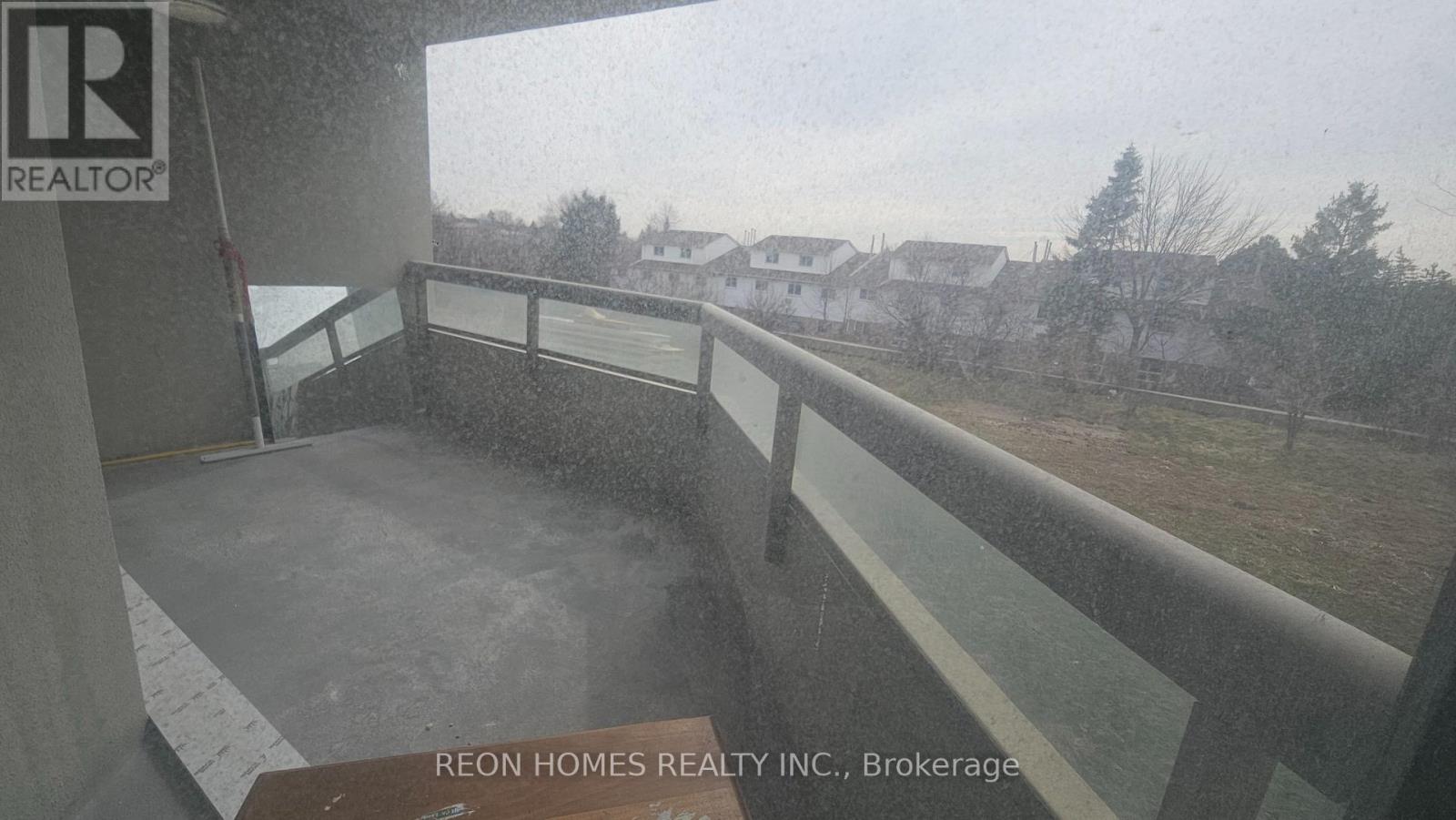 212 - 150 Alton Towers Circle, Toronto (Milliken), Ontario  M1V 4X7 - Photo 23 - E12937188