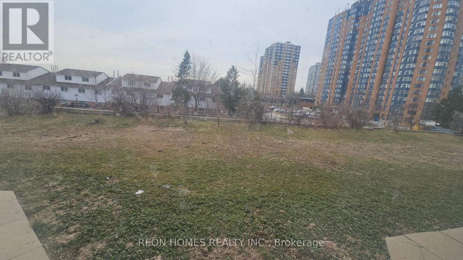 212 - 150 Alton Towers Circle, Toronto (Milliken), Ontario  M1V 4X7 - Photo 25 - E12937188