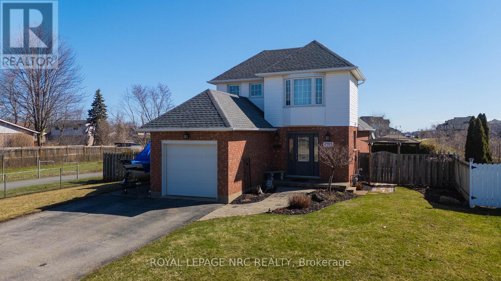 4393 TAMARAC AVENUE, lincoln (beamsville), Ontario