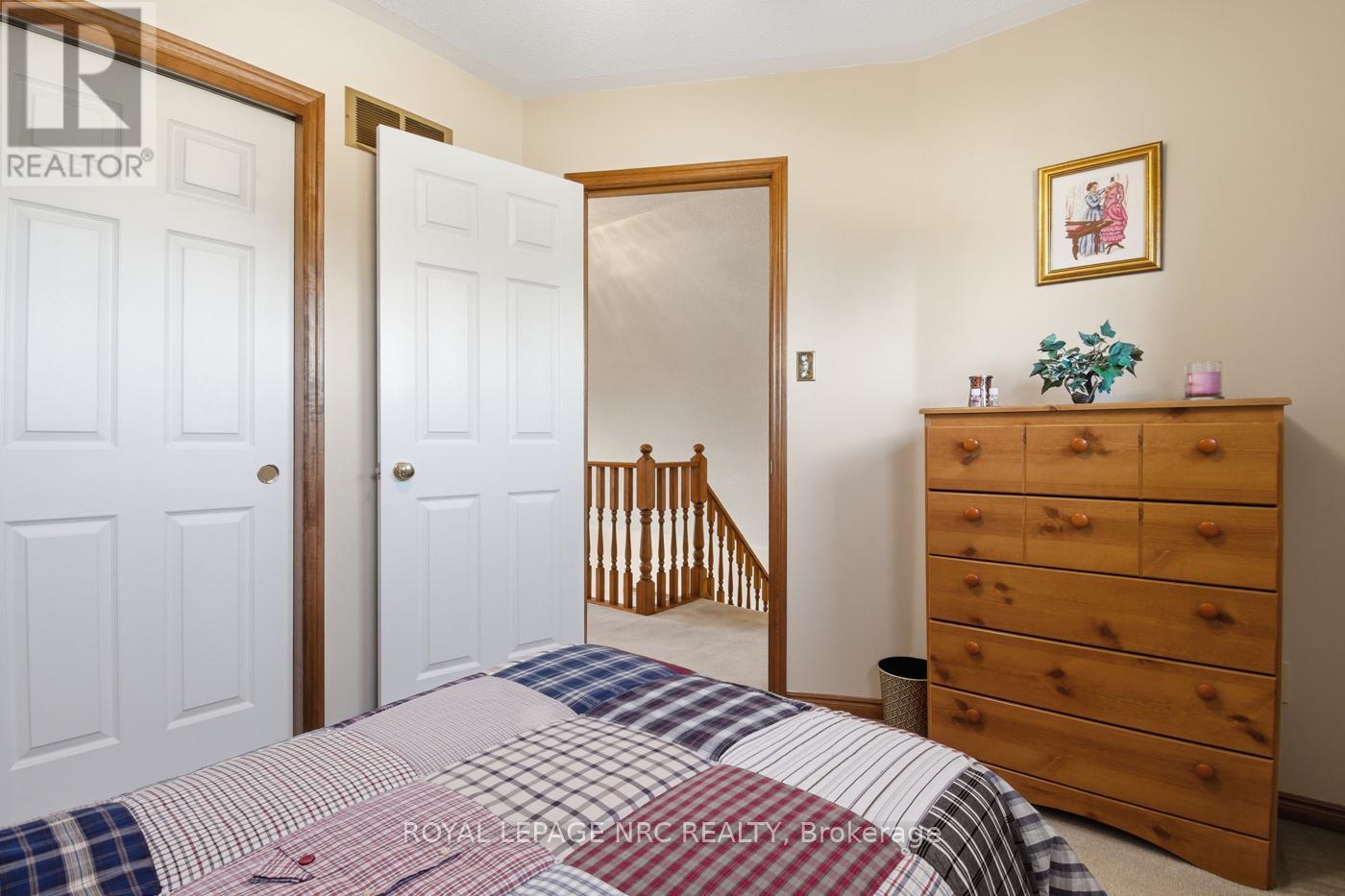 4393 Tamarac Avenue, Lincoln, Ontario  L0R 1B8 - Photo 20 - X12937114