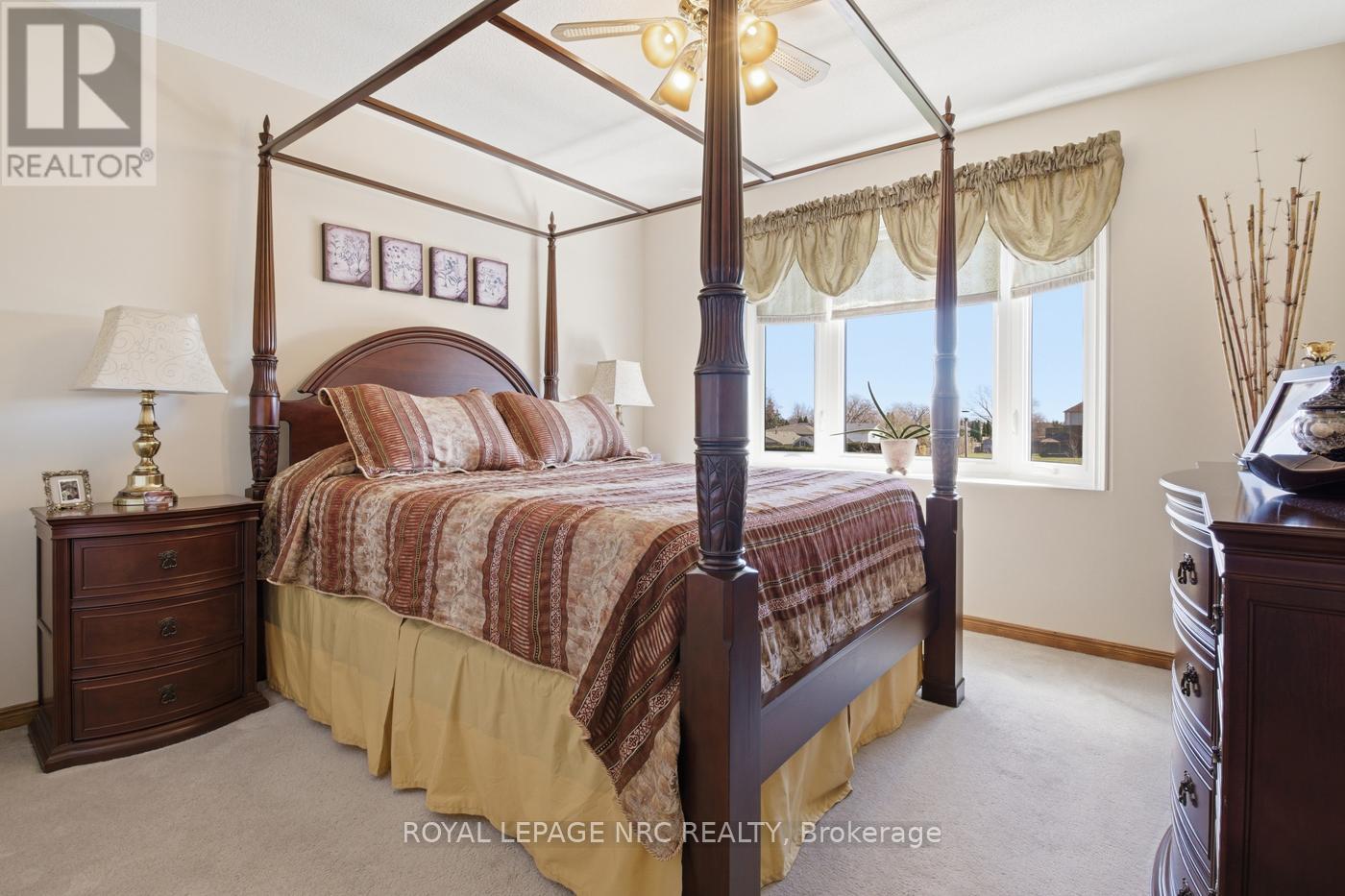 4393 Tamarac Avenue, Lincoln, Ontario  L0R 1B8 - Photo 22 - X12937114