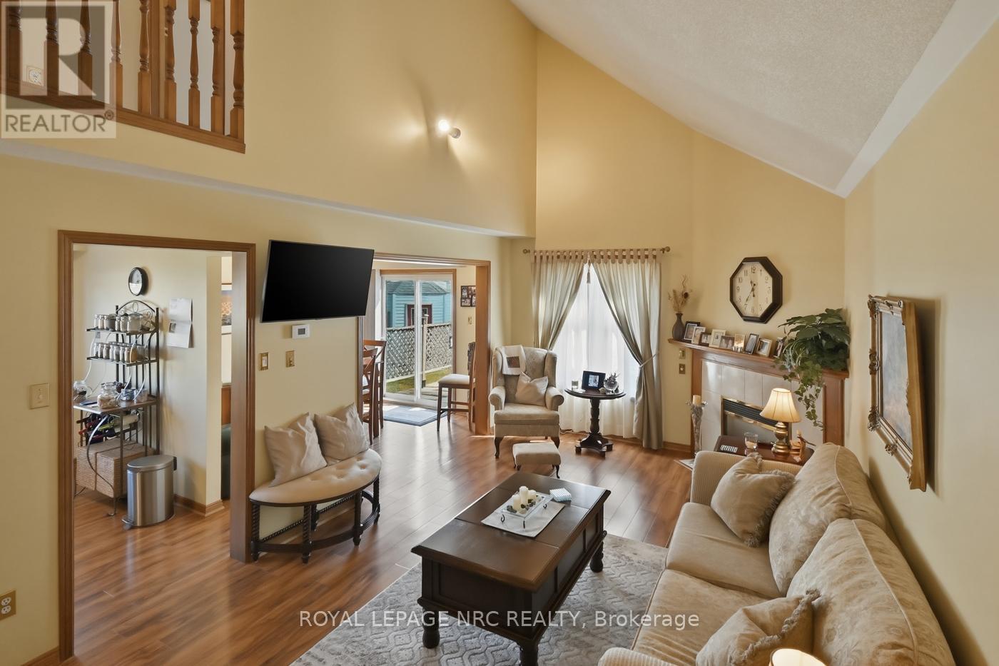 4393 Tamarac Avenue, Lincoln, Ontario  L0R 1B8 - Photo 23 - X12937114