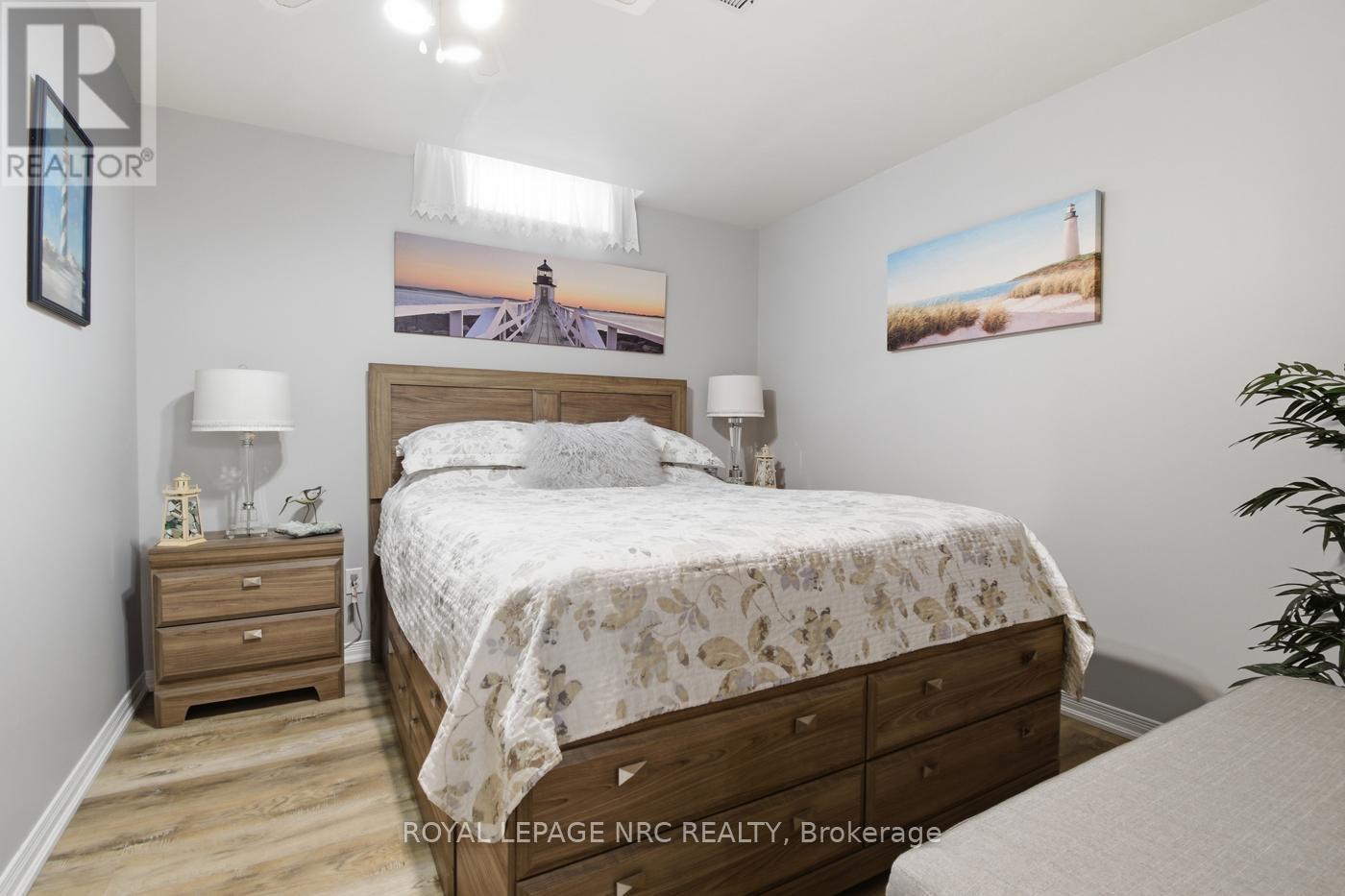 4393 Tamarac Avenue, Lincoln, Ontario  L0R 1B8 - Photo 29 - X12937114